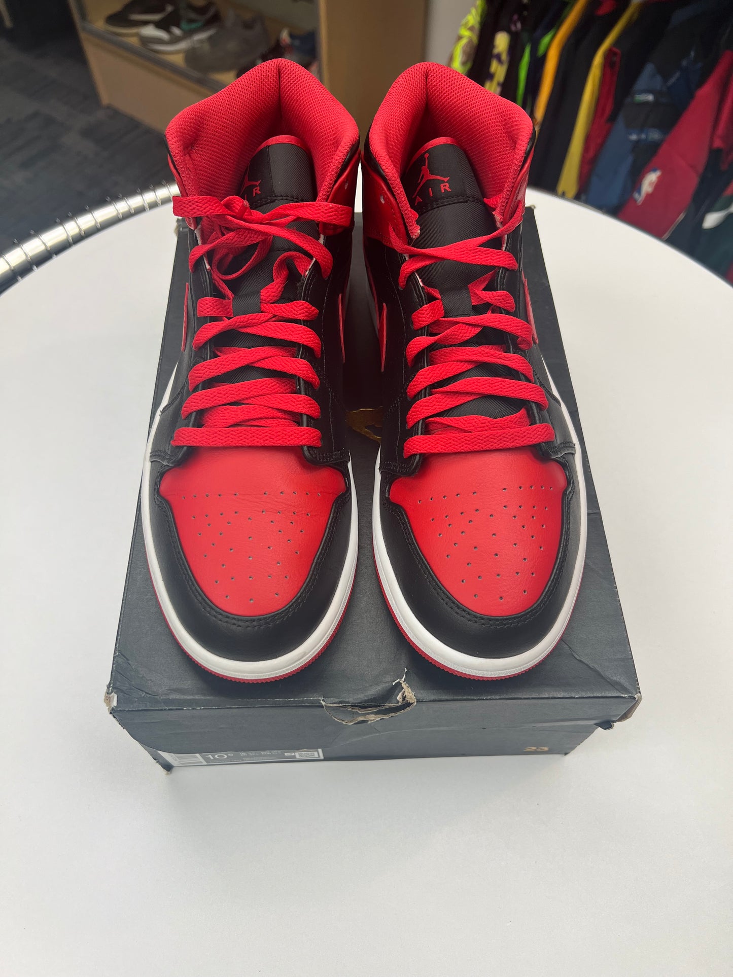 VNDS Jordan 1 Mid Alternate Bred