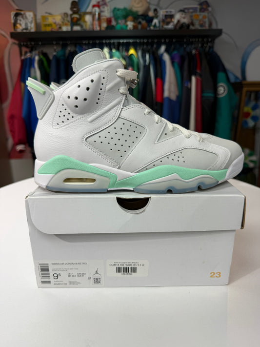 Preowned Mint Foam Jordan 6