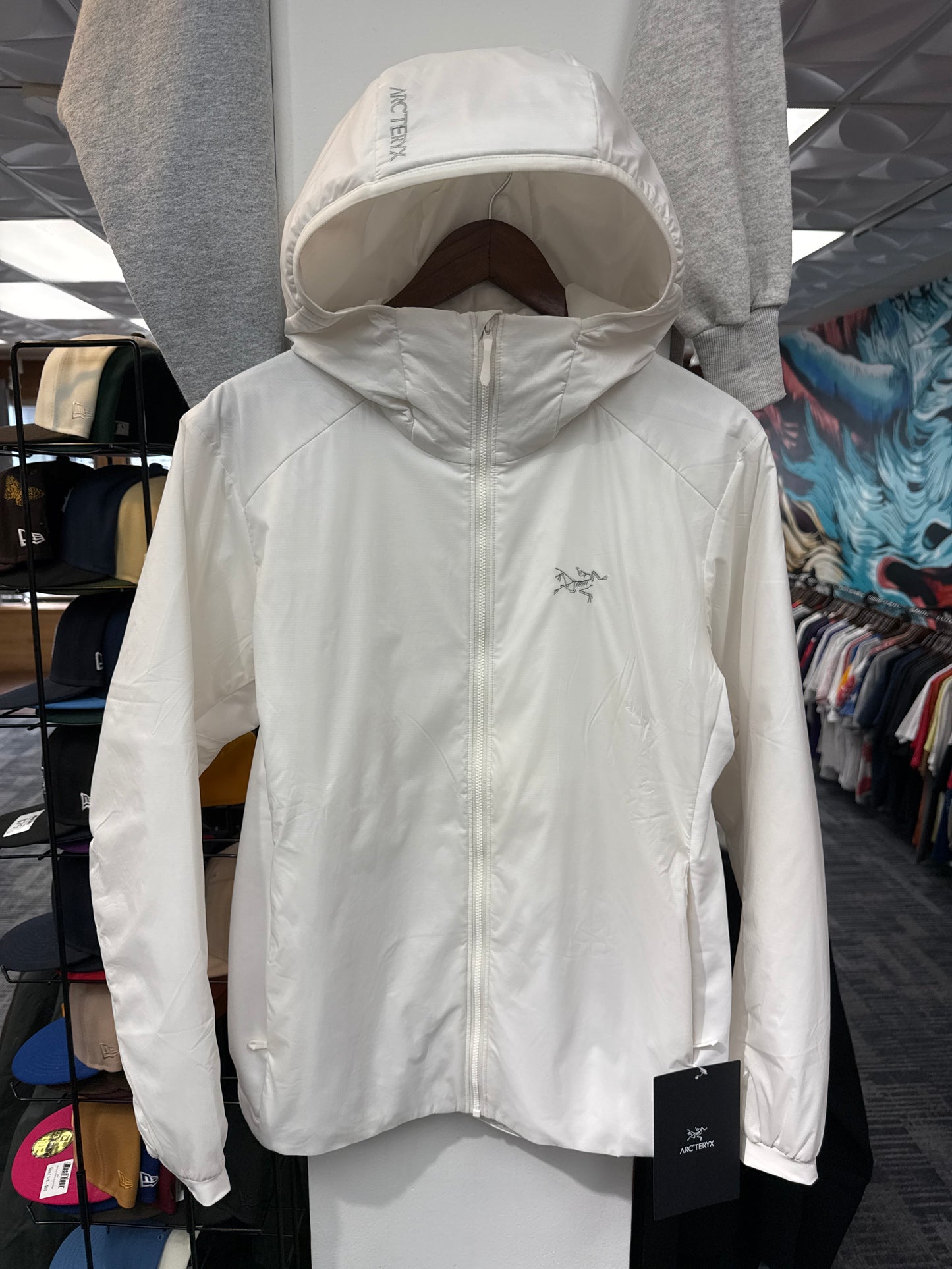 Arc’Teryx Atom Hoody White