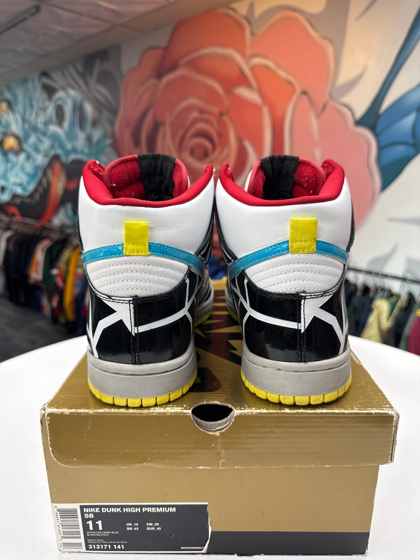Preowned Nike SB Dunk High Thrashin (2008)