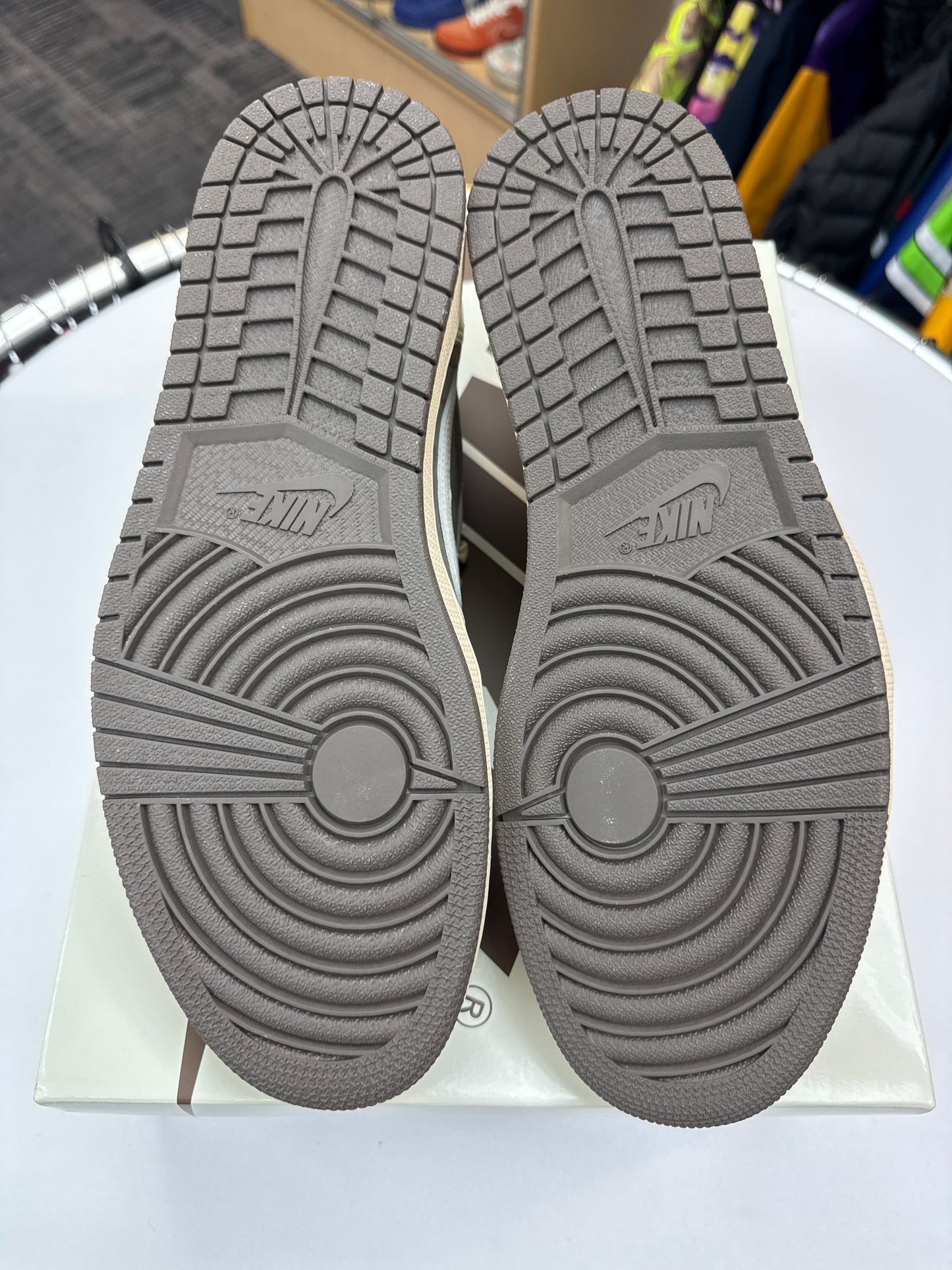 New Travis Scott Jordan 1 Low Reverse Mocha