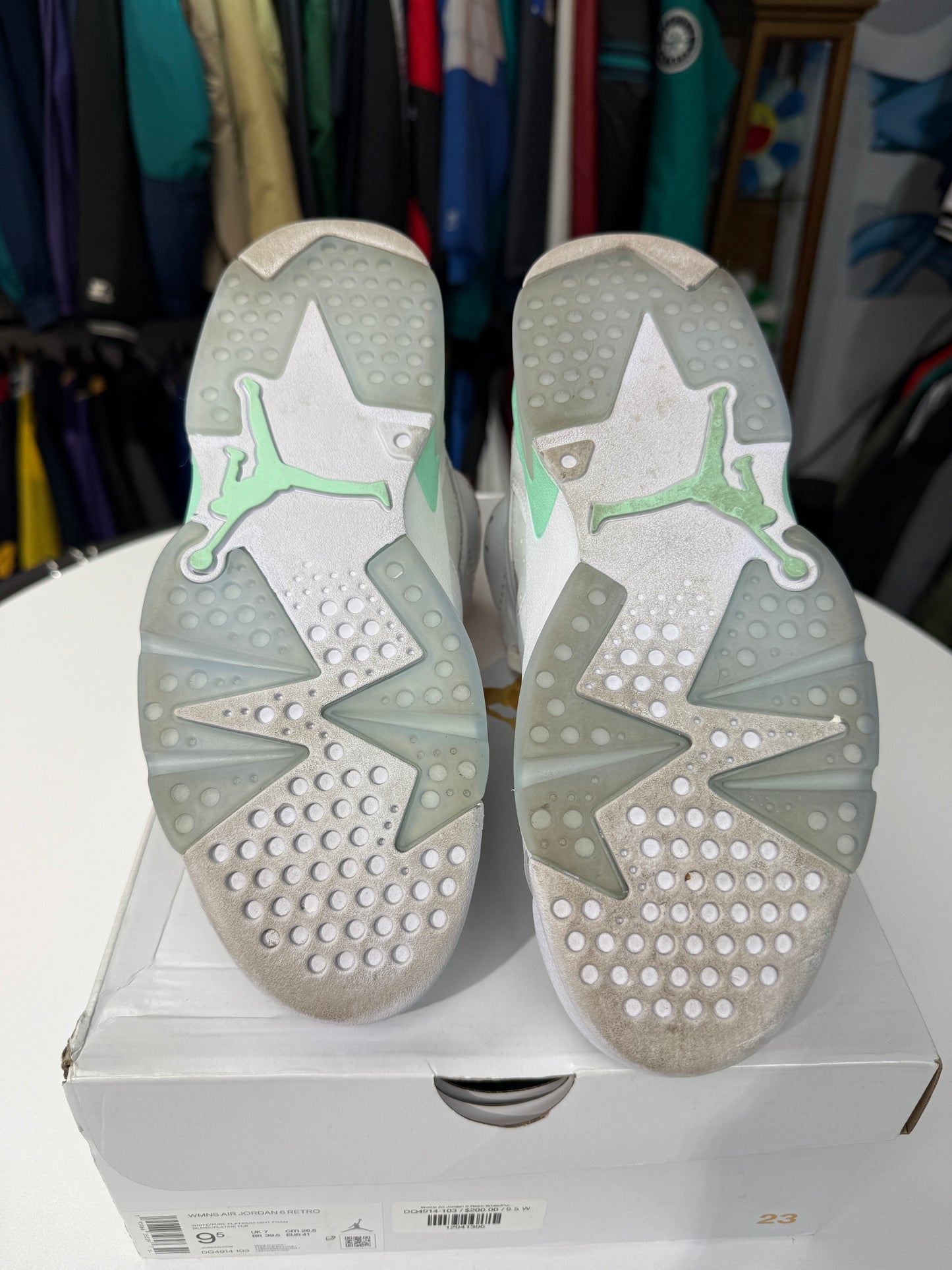 Preowned Mint Foam Jordan 6