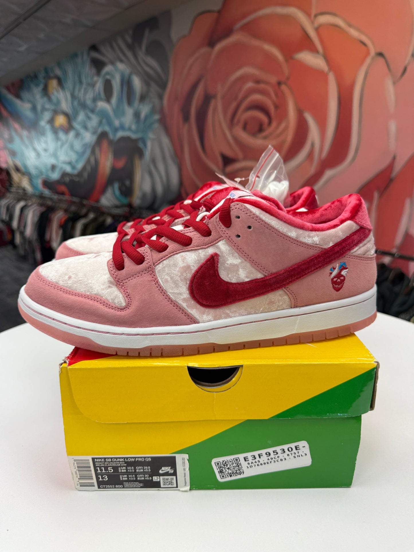 New Nike SB Dunk Low Strangelove