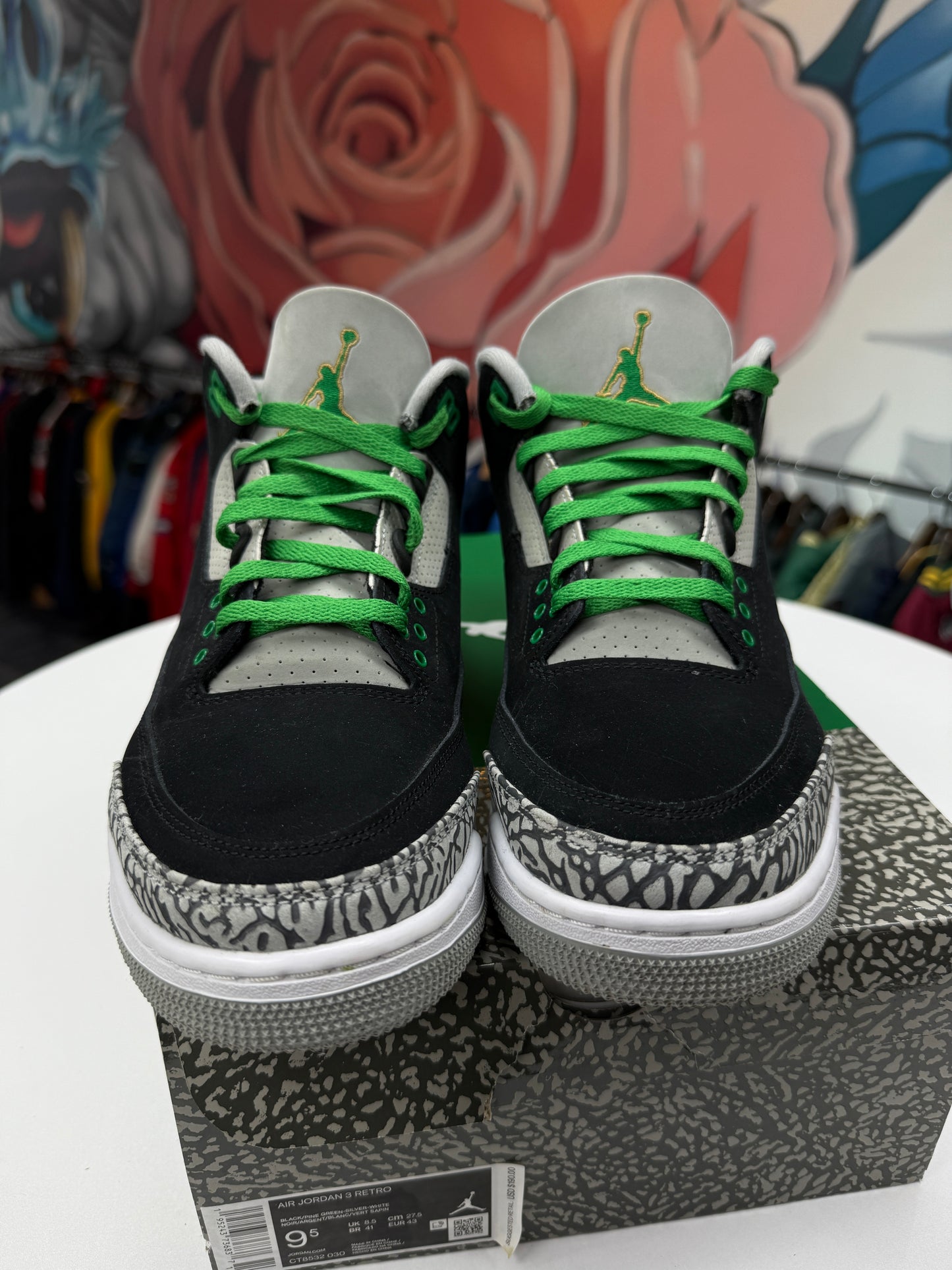 Preowned Pinegreen Jordan 3