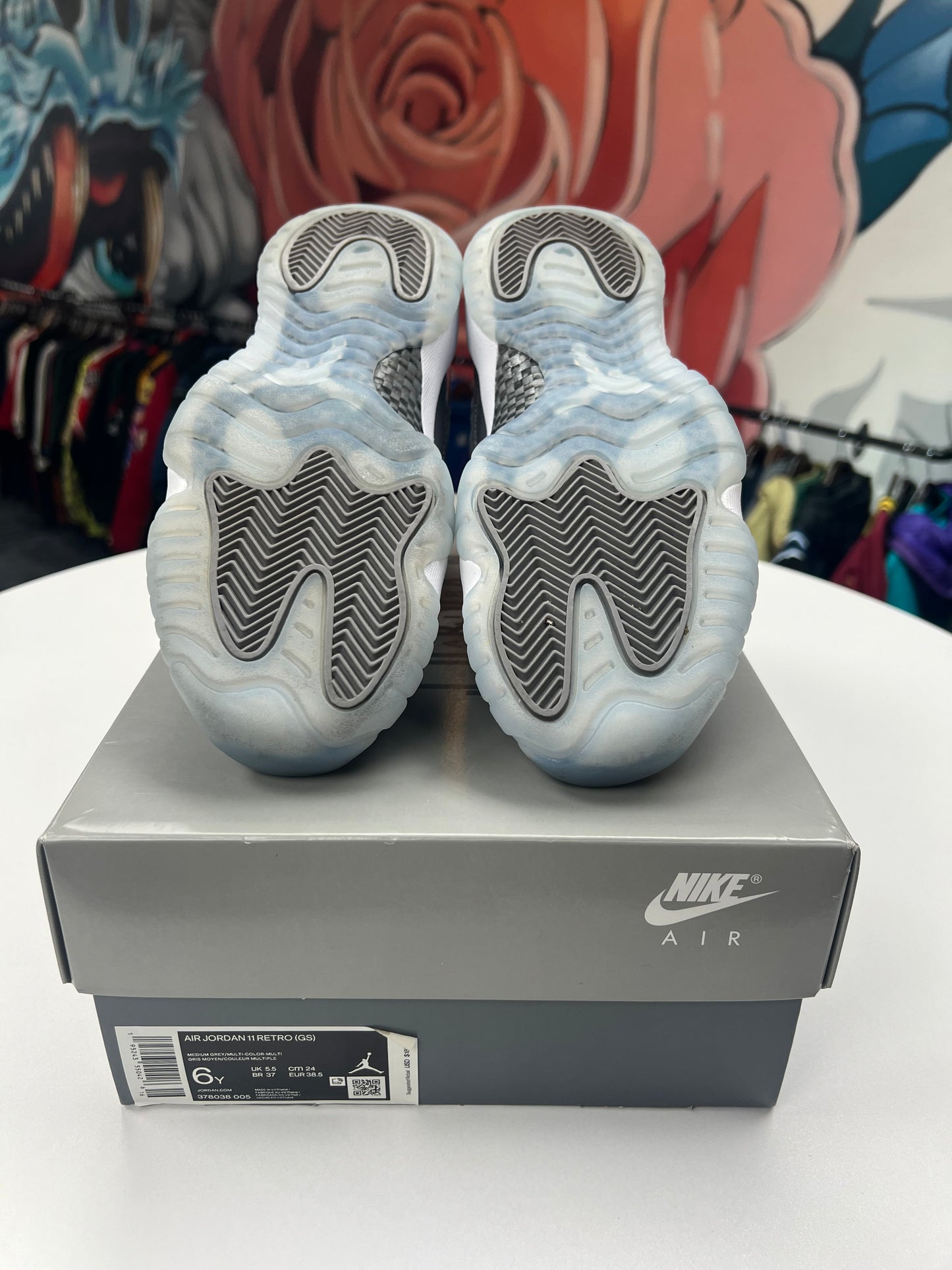Preowned Cool Grey Jordan 11