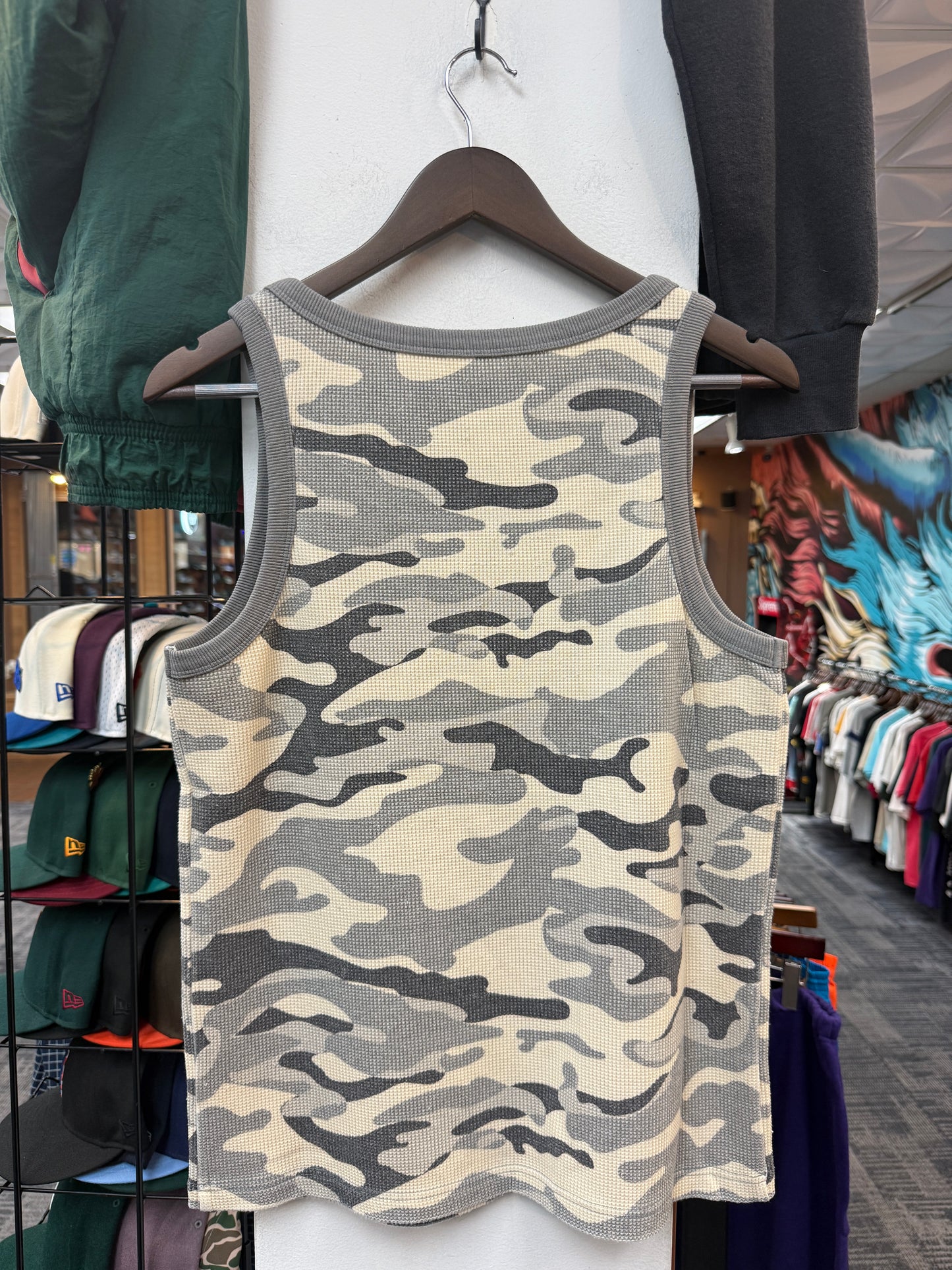 New GV Rasperry Hills Waffle Snow Thermal Tank