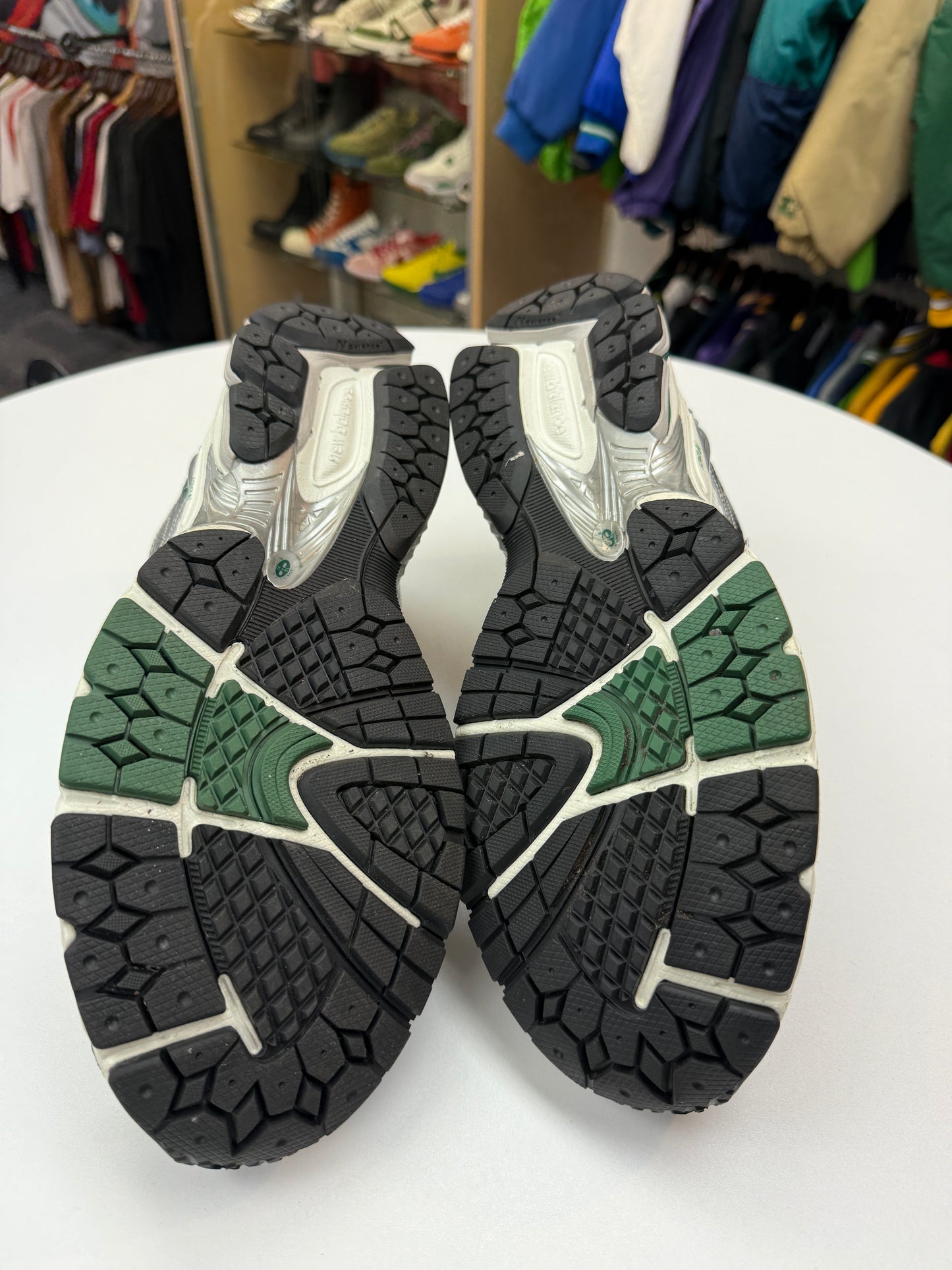 Preowned Spruce Pack New Balance 1906R