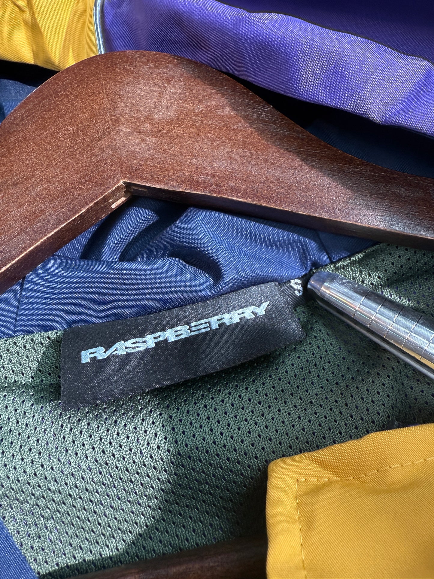 New GV Rasperry Hills Shanghai Jacket