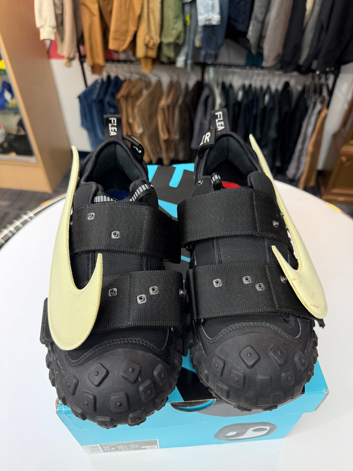 Preowned CPFM Black Alabaster Air Flea 2