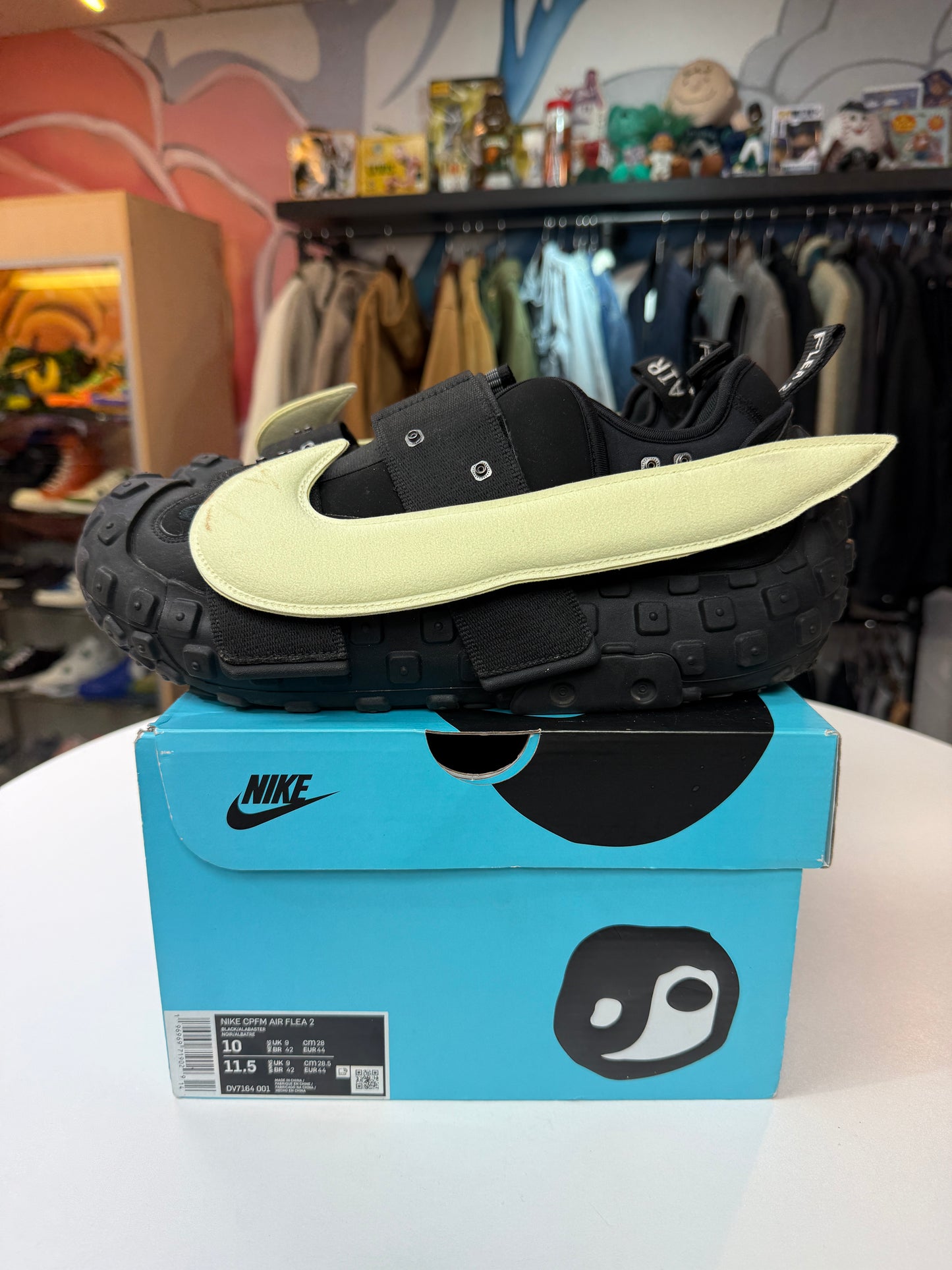 Preowned CPFM Black Alabaster Air Flea 2
