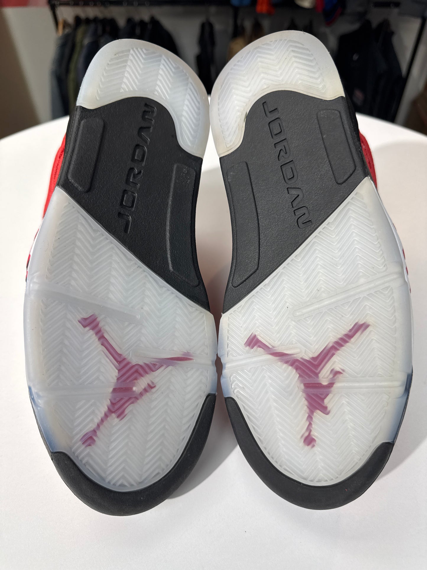 Preowned Jordan 5 Raging Bull (2021)