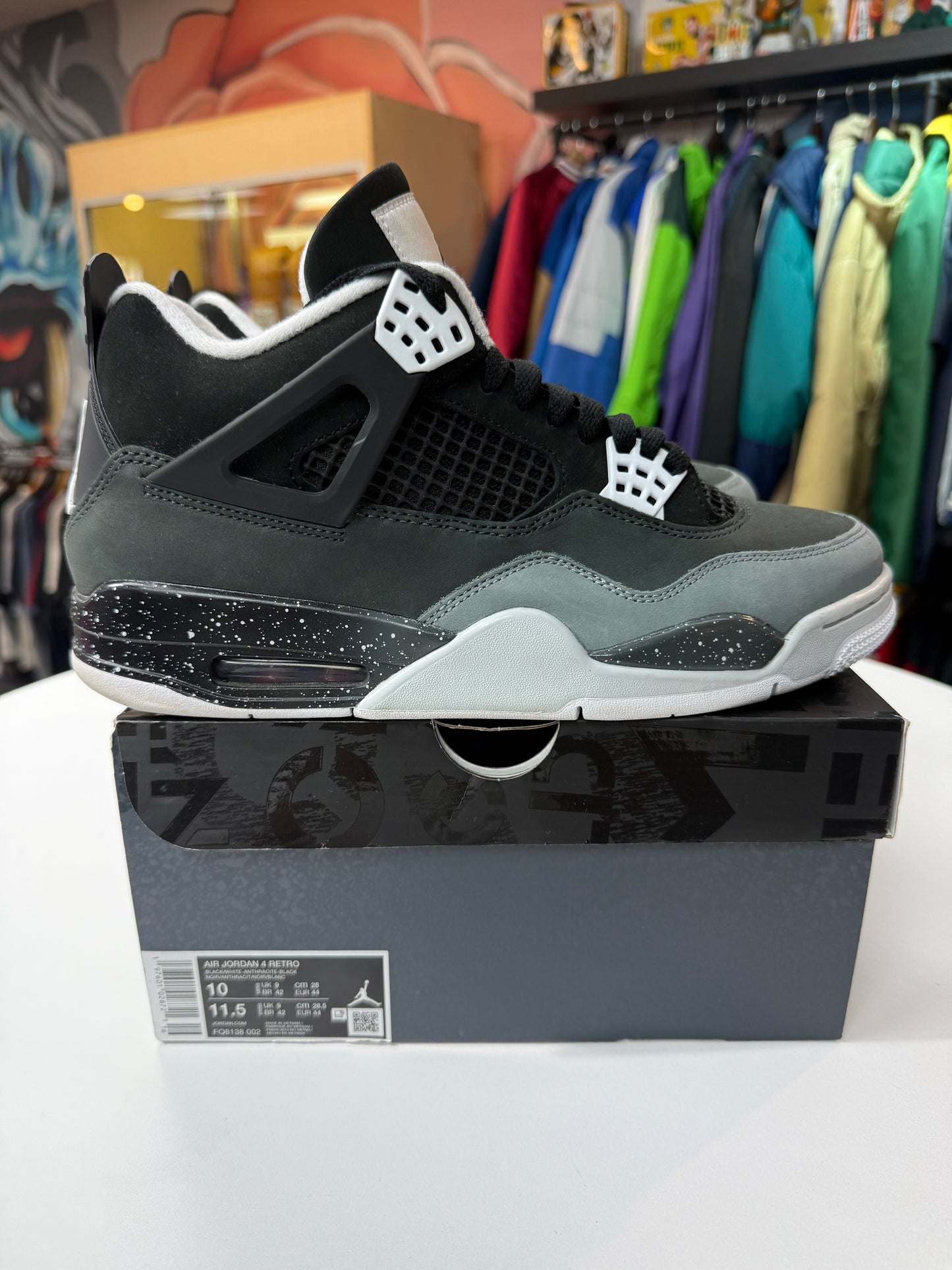 Preowned Fear Jordan 4