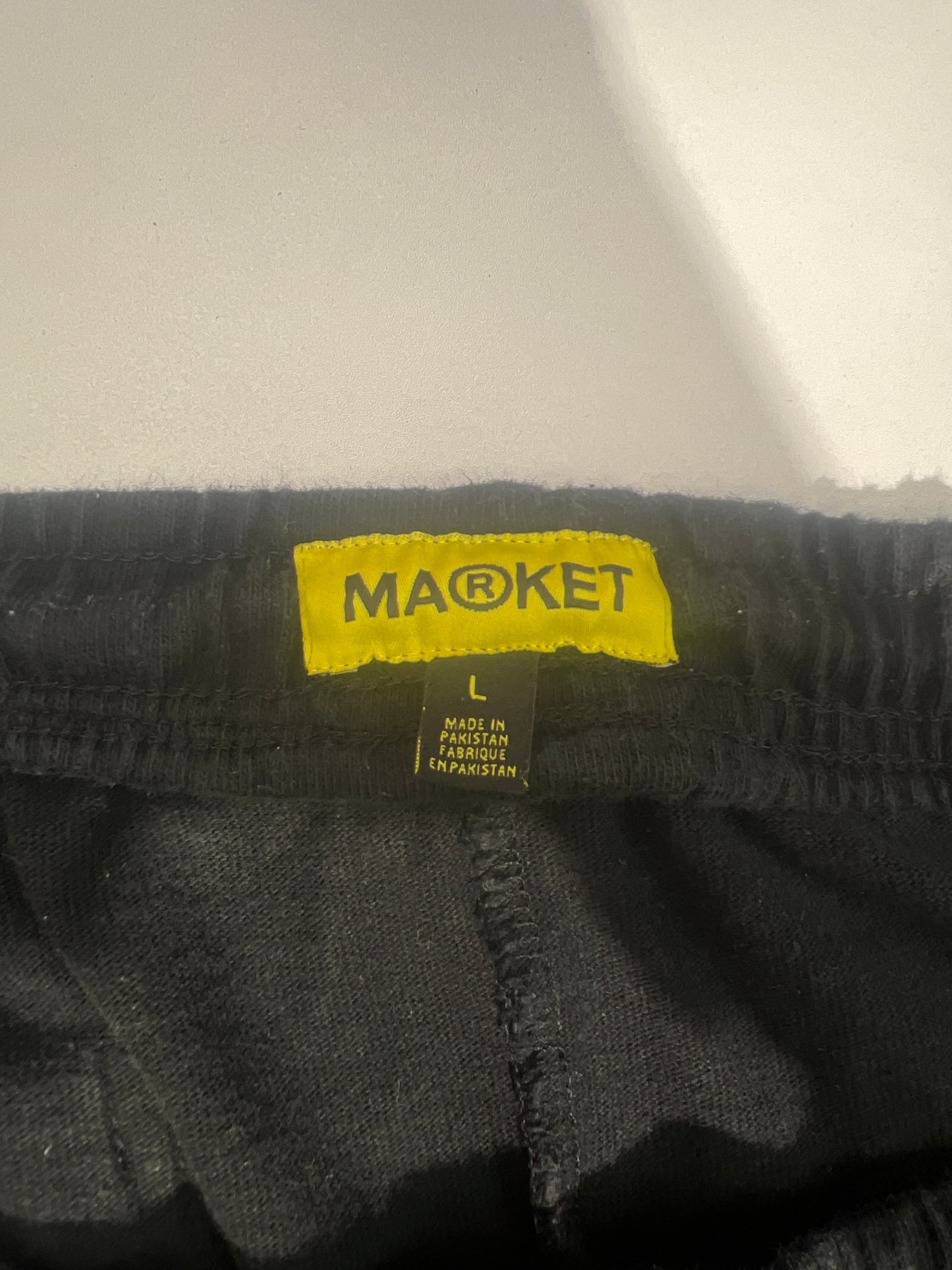 Market “Meet Me Offline” Shorts
