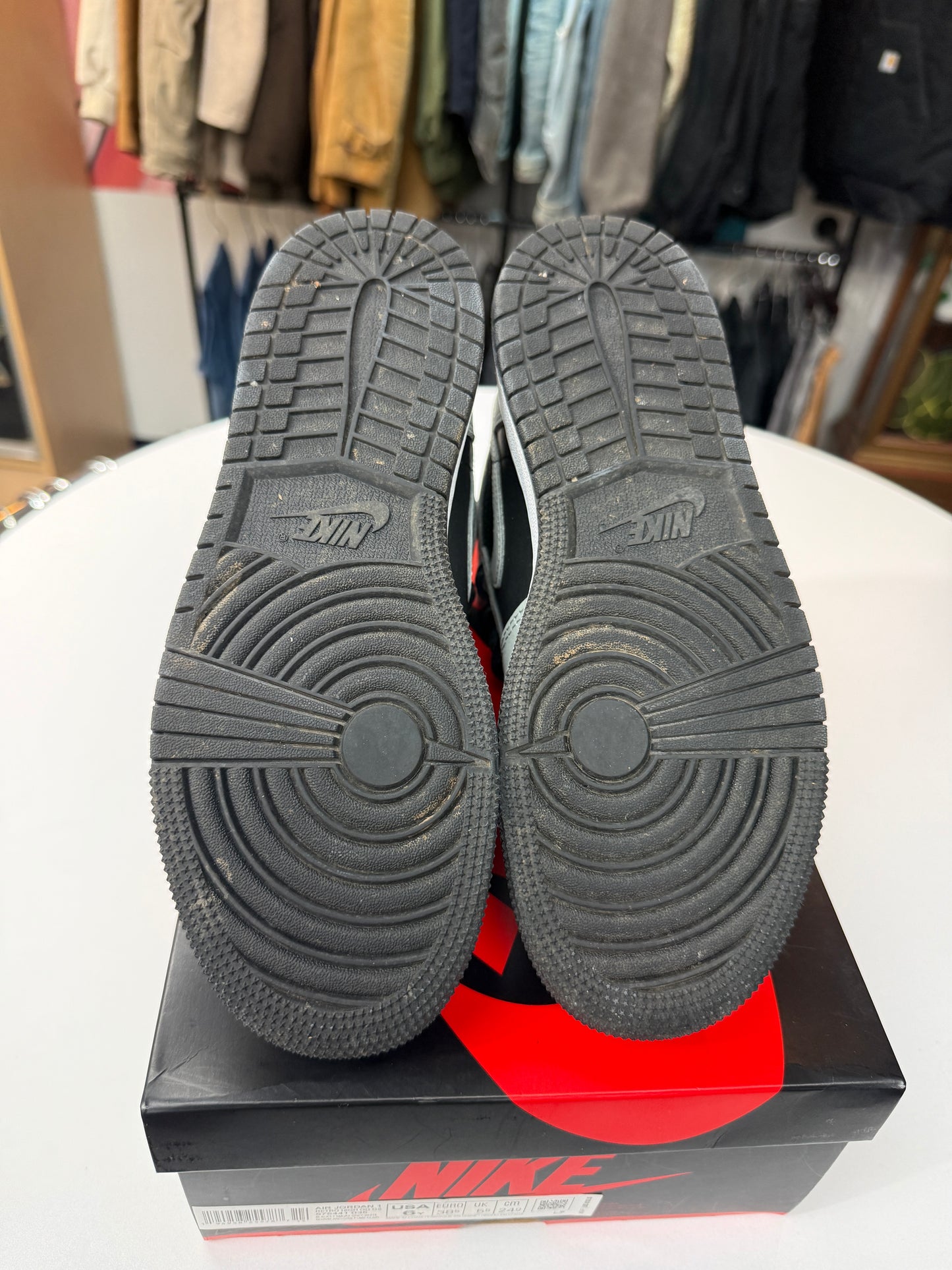 Preowned Jordan 1 Shadow 2.0