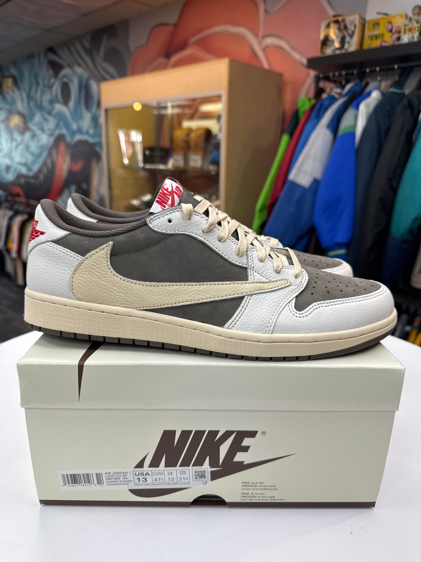 New Travis Scott Jordan 1 Low Reverse Mocha
