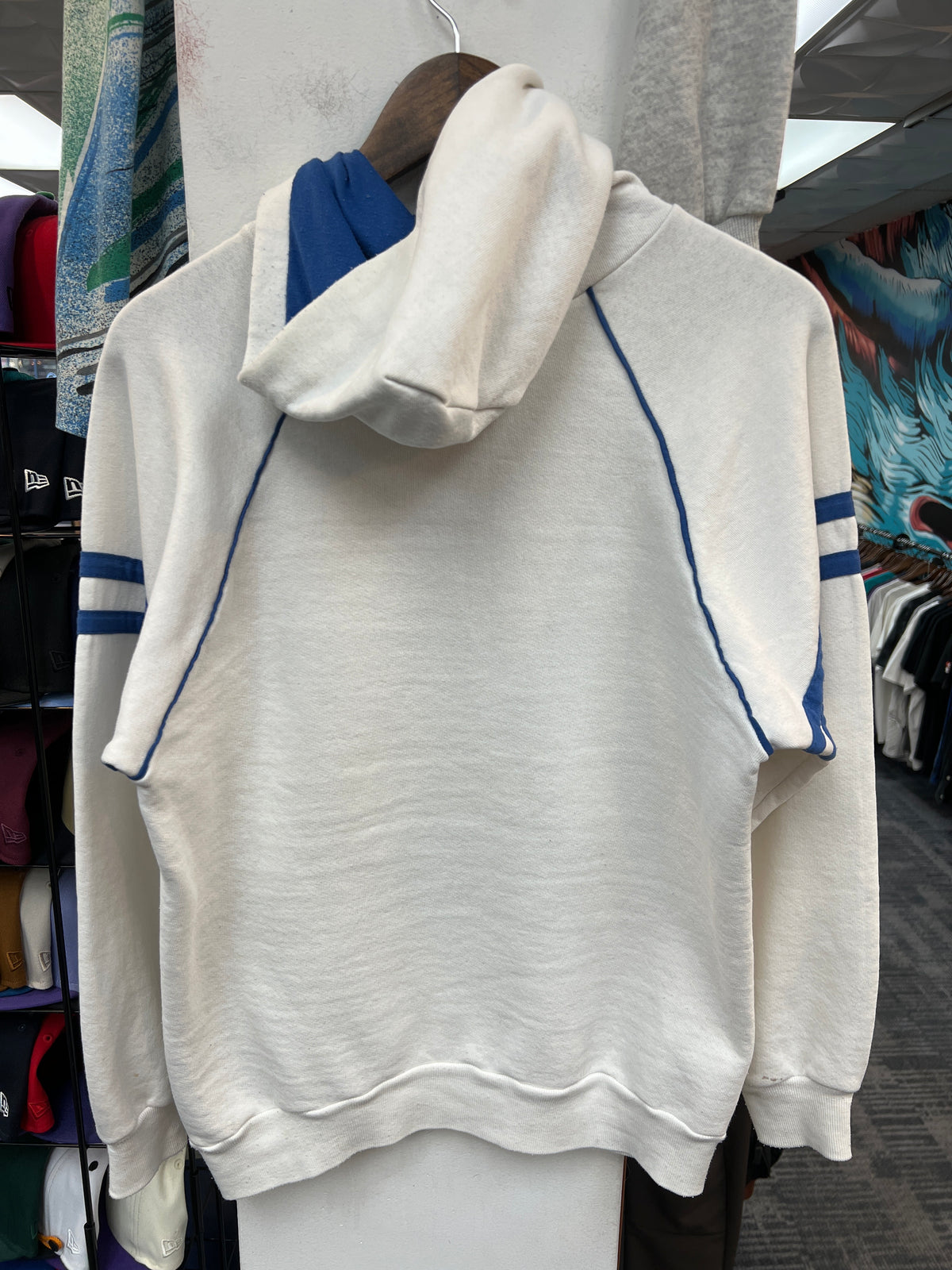 Vintage 90s Seattle Washington Bear Hoodie