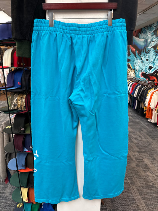 New GV Raspberry Hills Agua Sweatpants