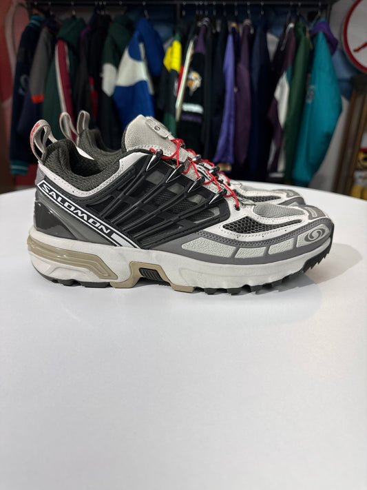 Preowned Salomon ACS Pro Peat Beluga Vintage Khaki