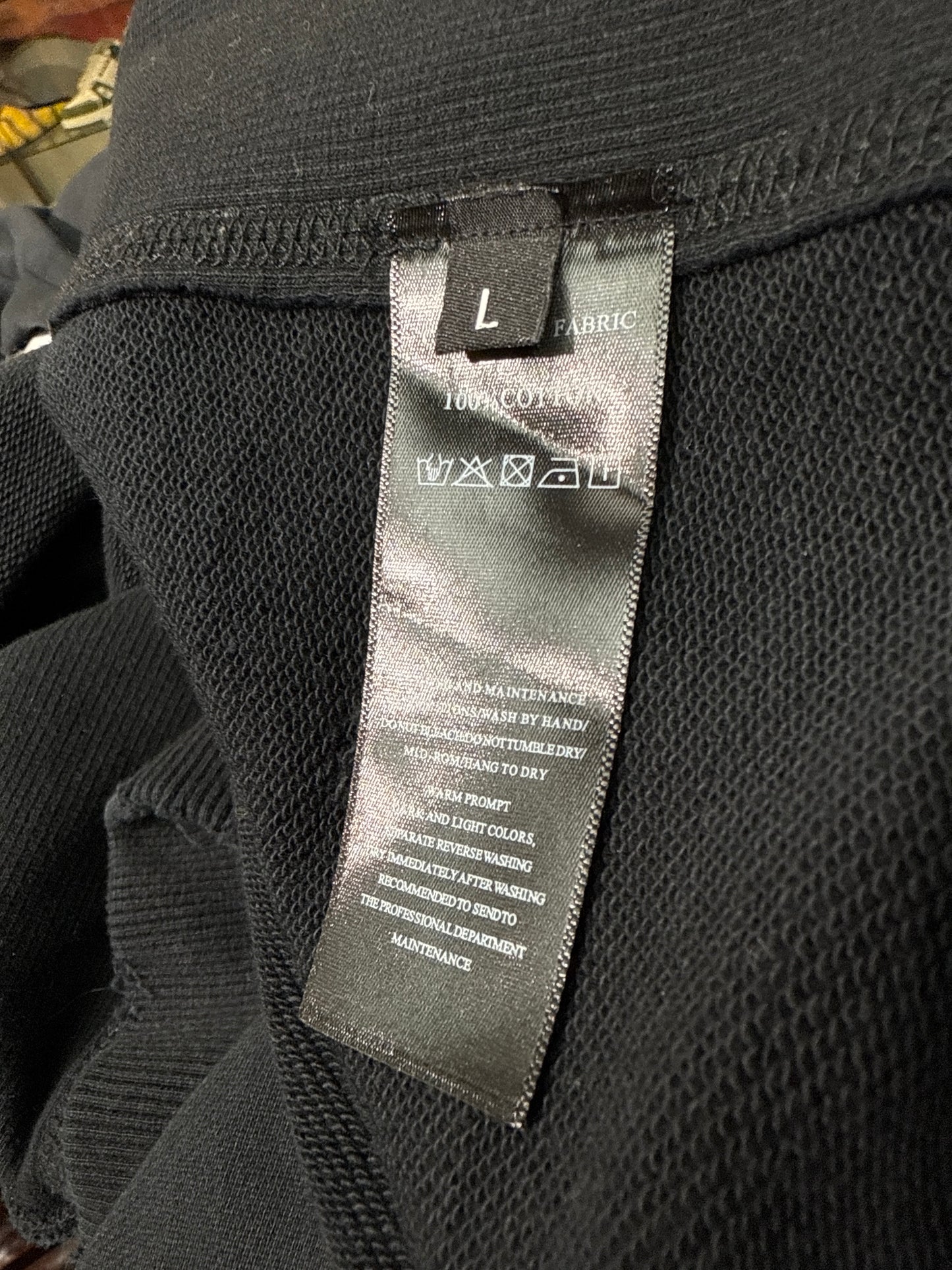 GV Raspberry Hills Raf Berry Crewneck