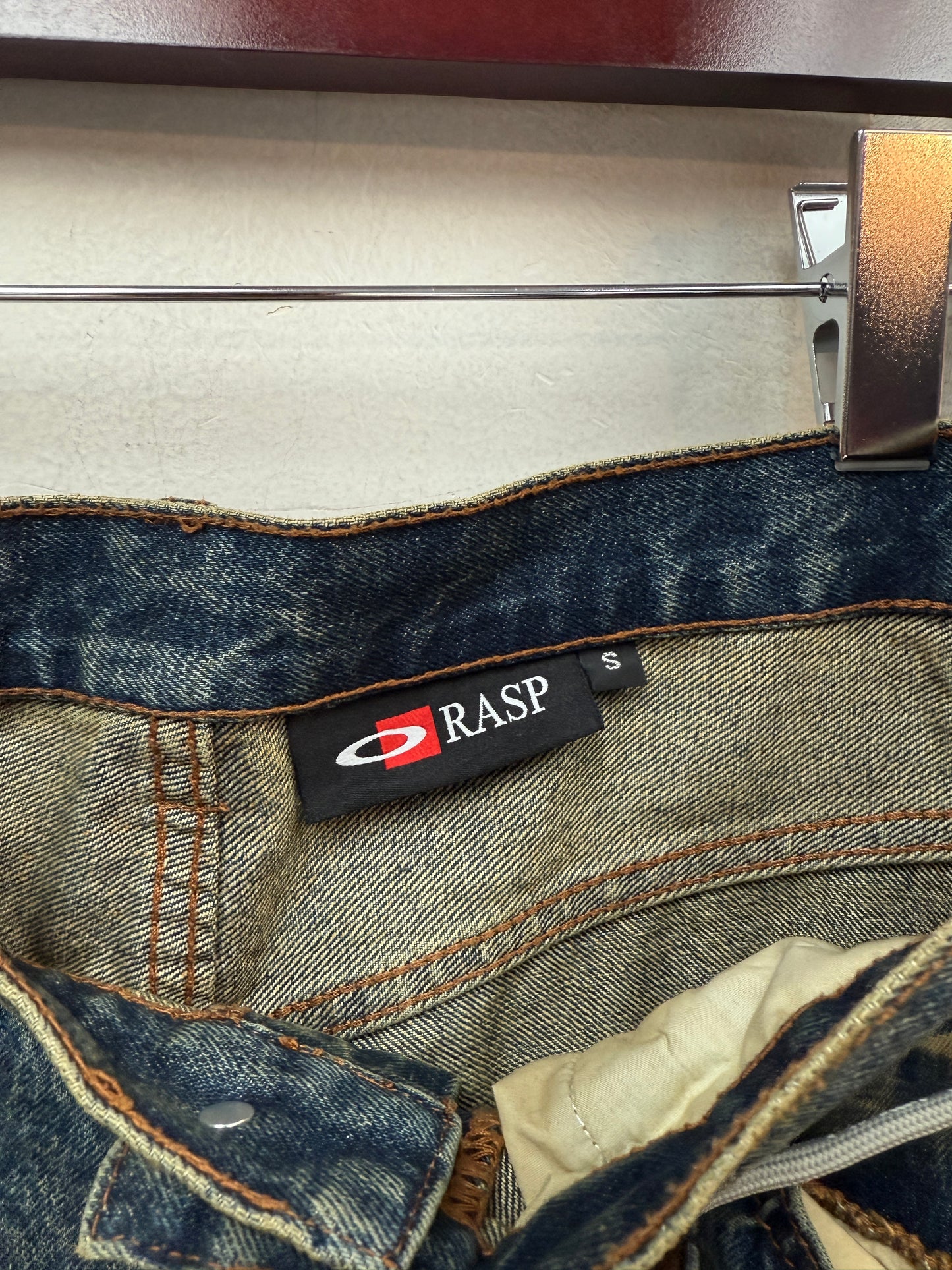 GV Raspberry Hills Swamp Denim