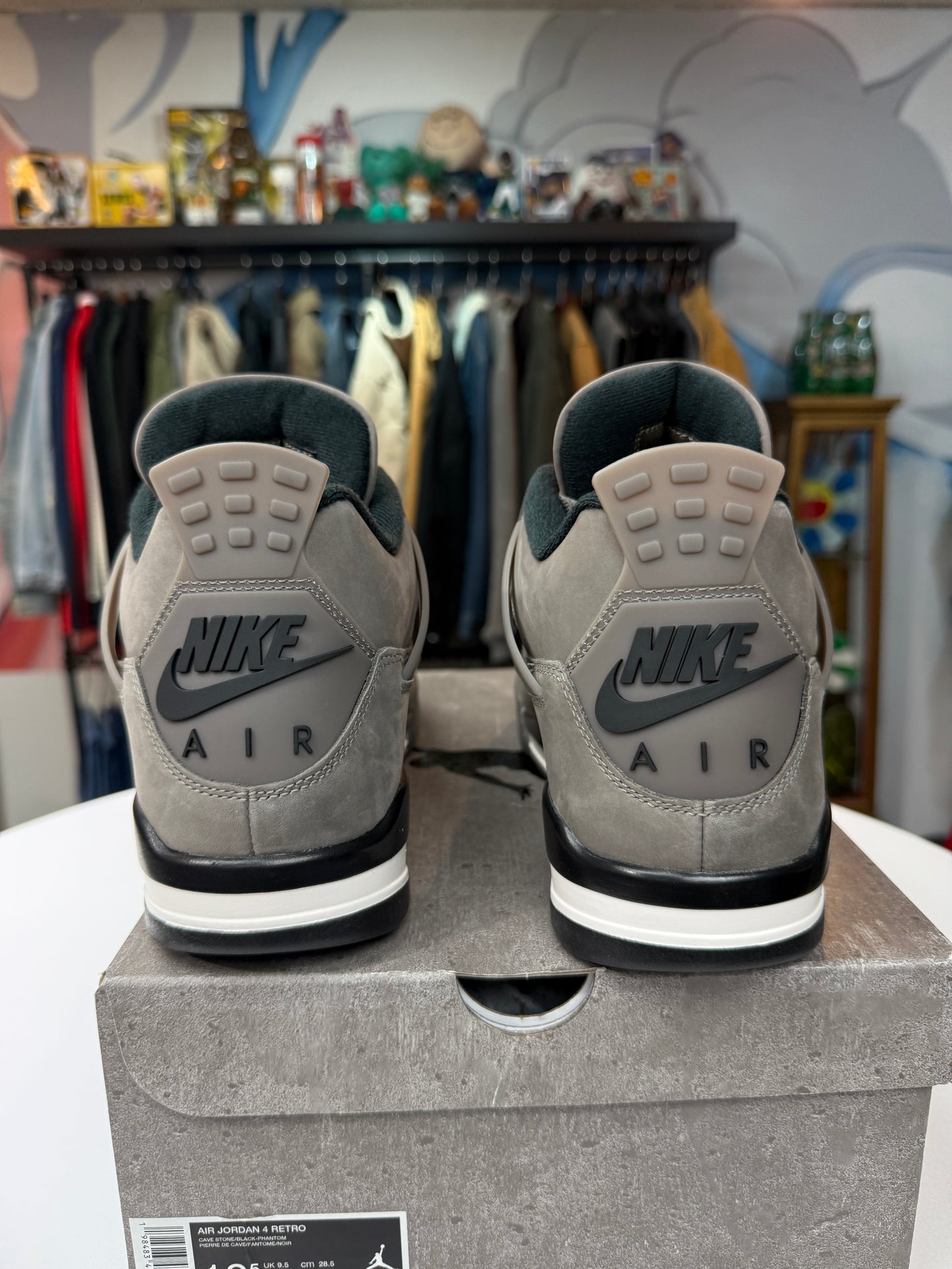 New Cave Stone Jordan 4