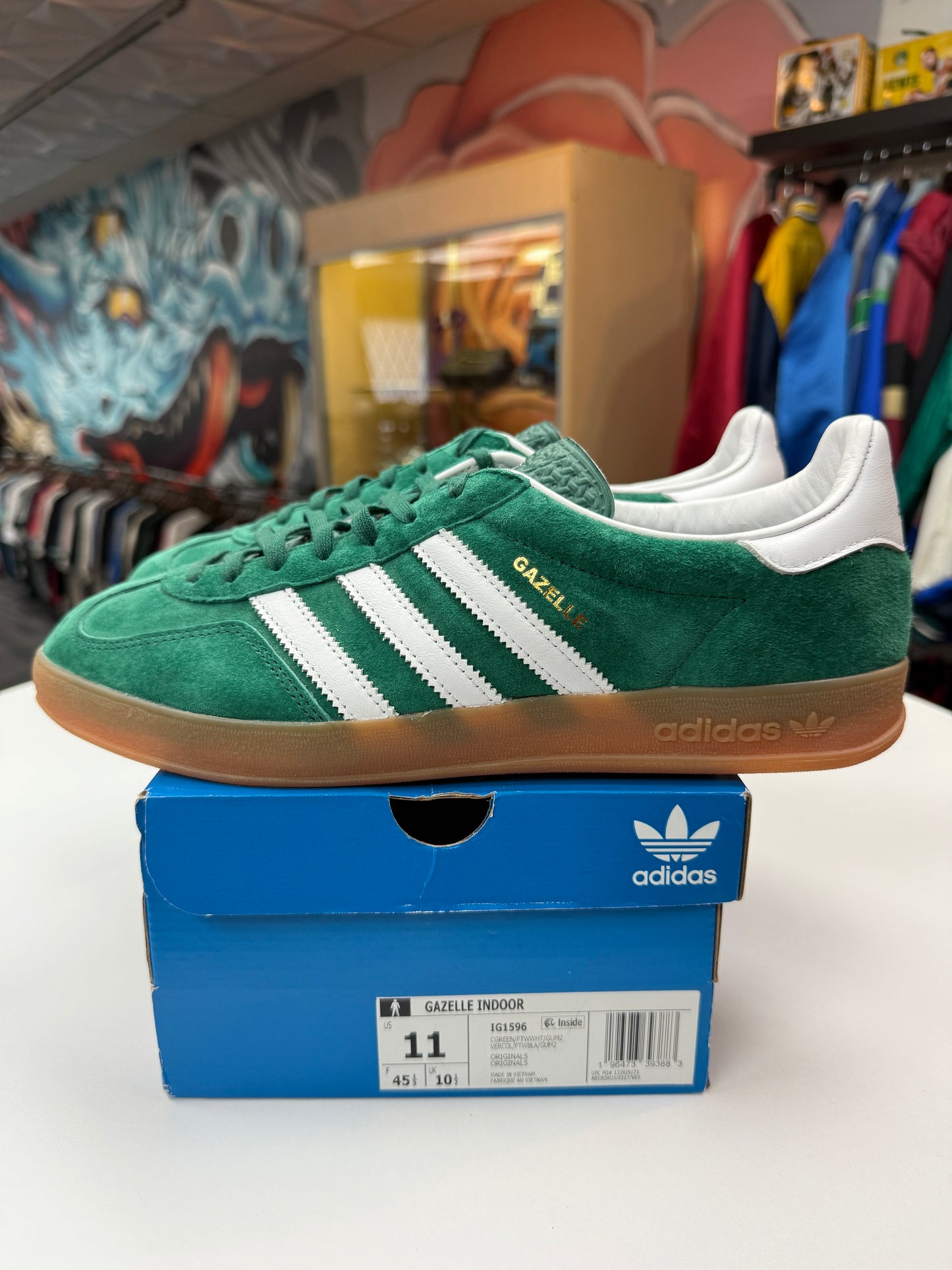Preowned Collegiate Green Adidas Gazelle