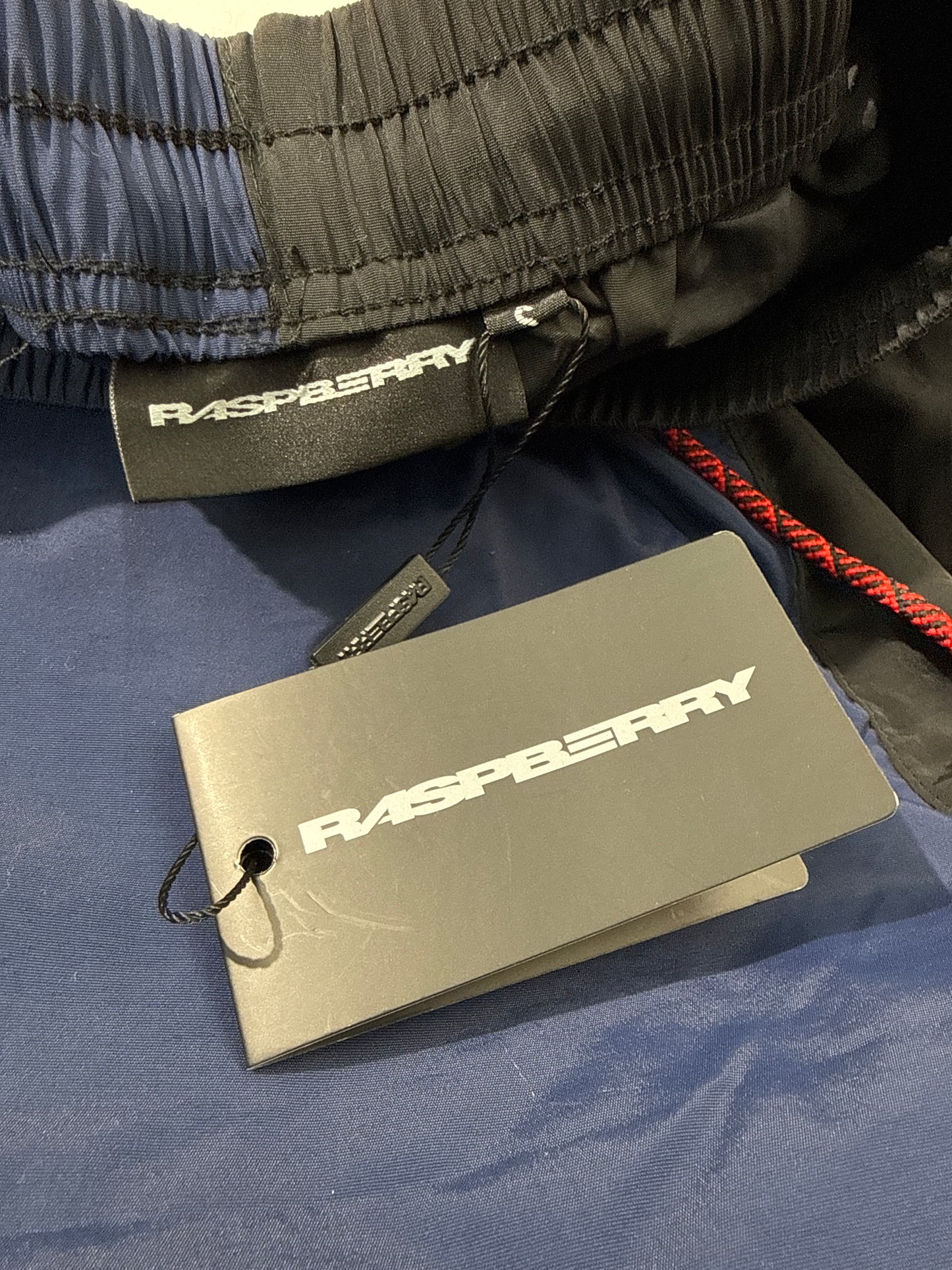 New GV Raspberry Hills Duo Pants