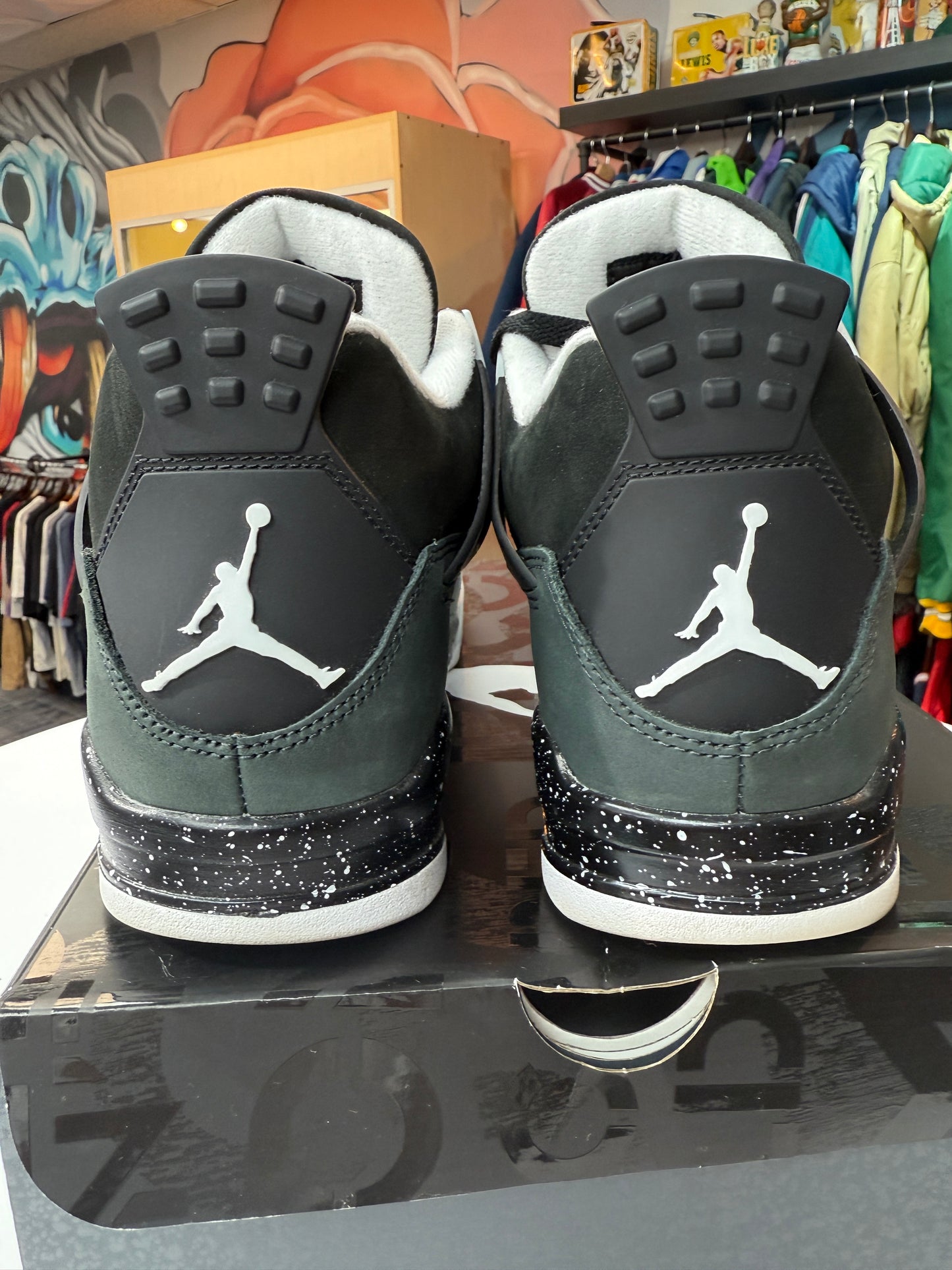 Preowned Fear Jordan 4