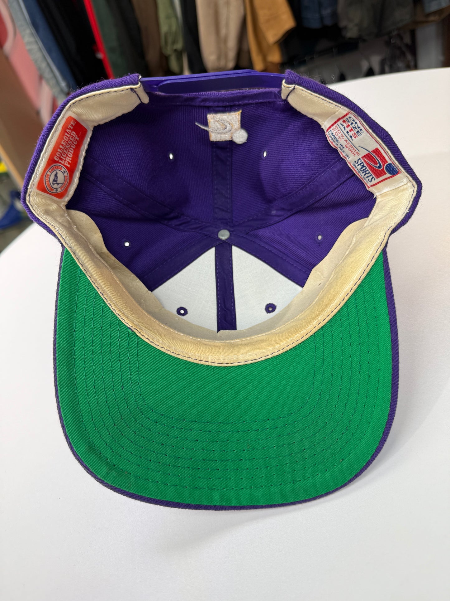 Vintage UW Snapback
