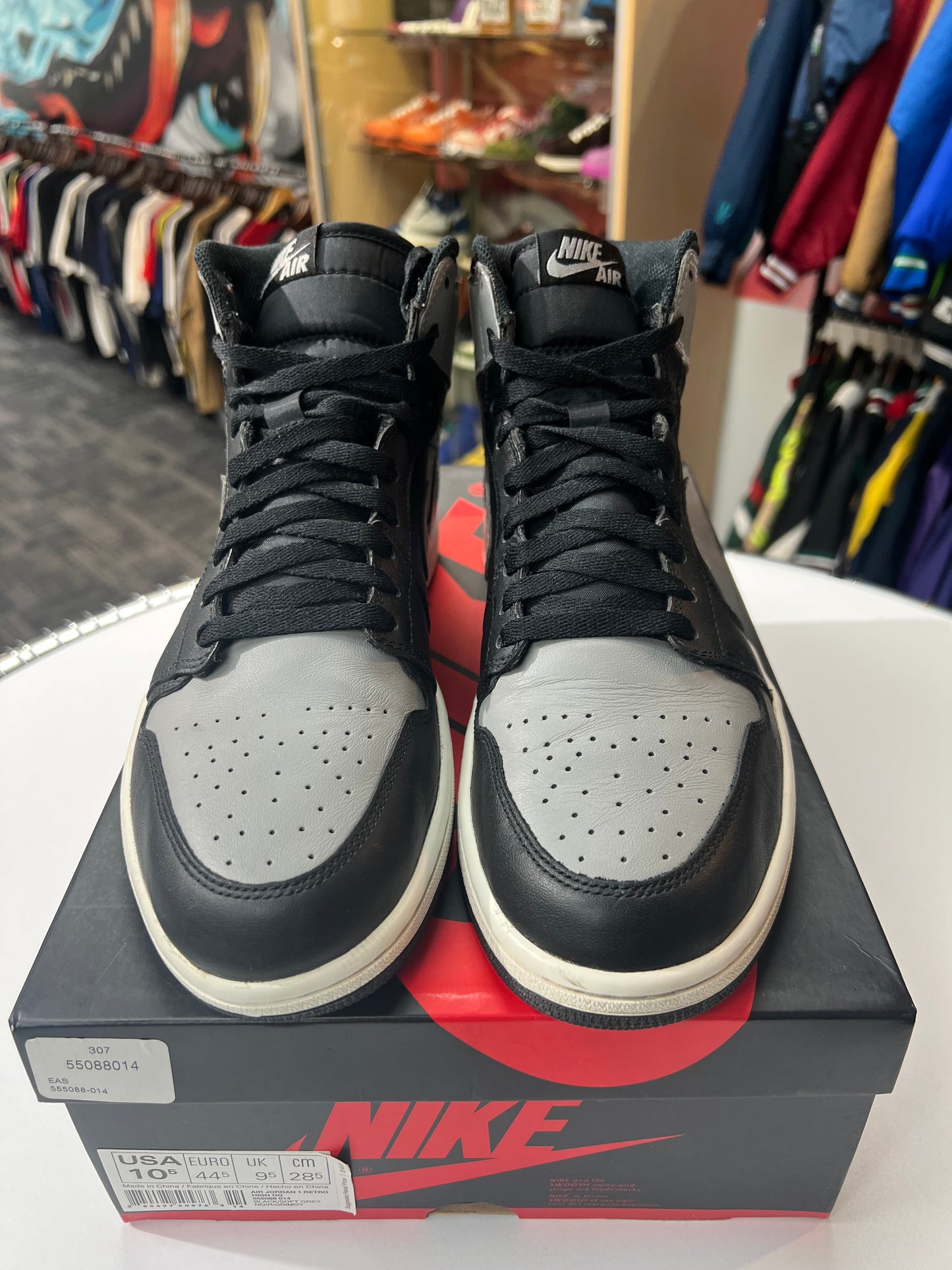 Preowned Jordan 1 Shadow (2013)