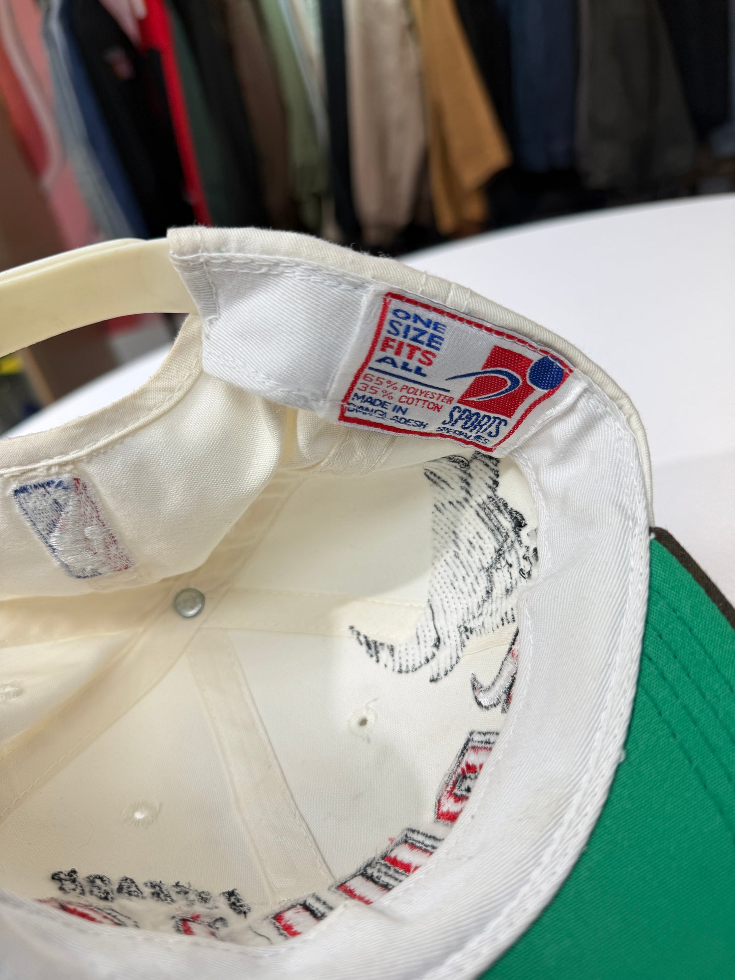 Vintage Chicago Bulls Shadow Snapback
