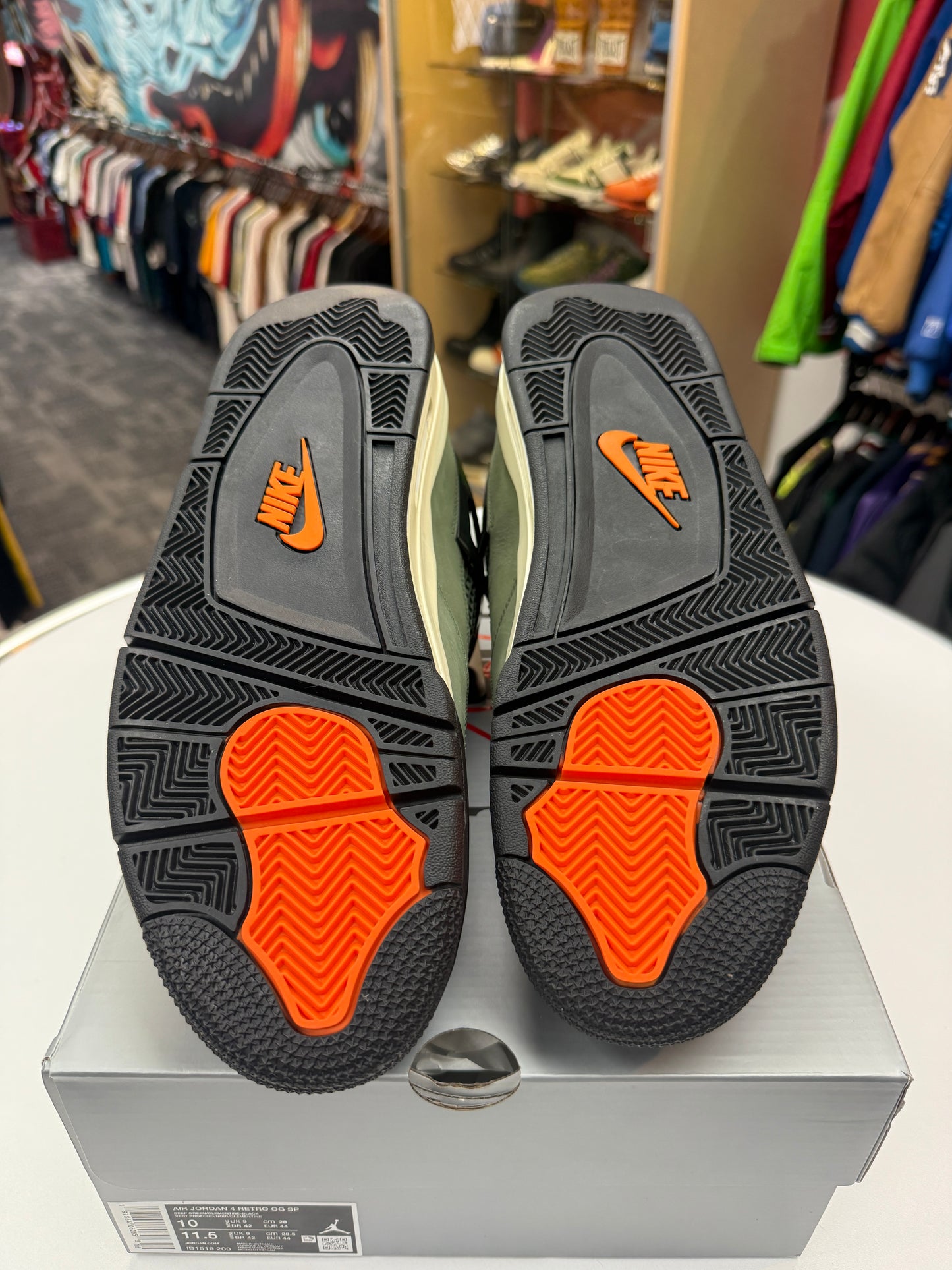 New Undefeated Jordan 4(2025)
