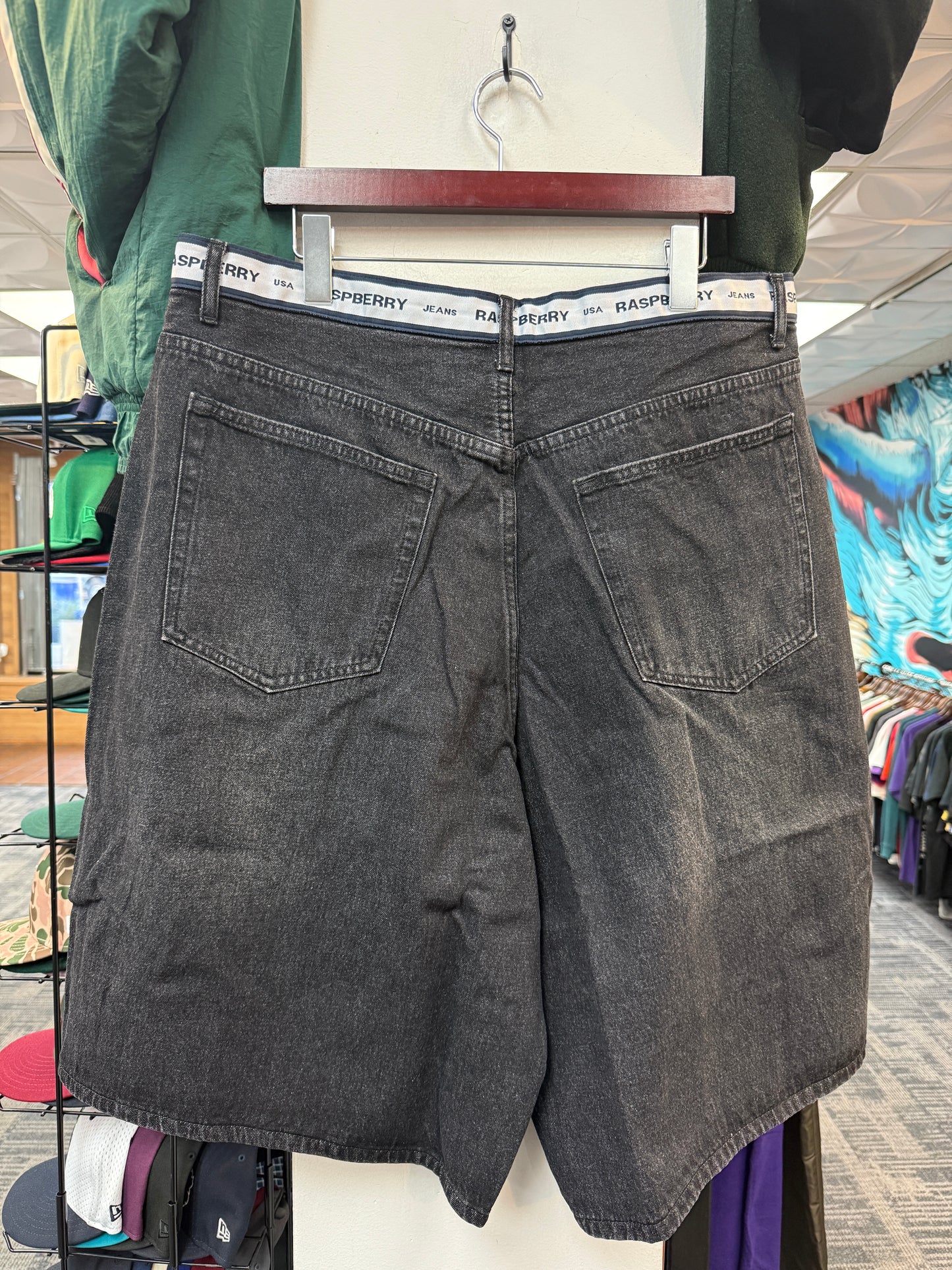 New GV Raspberry Hills Black Denim Shorts