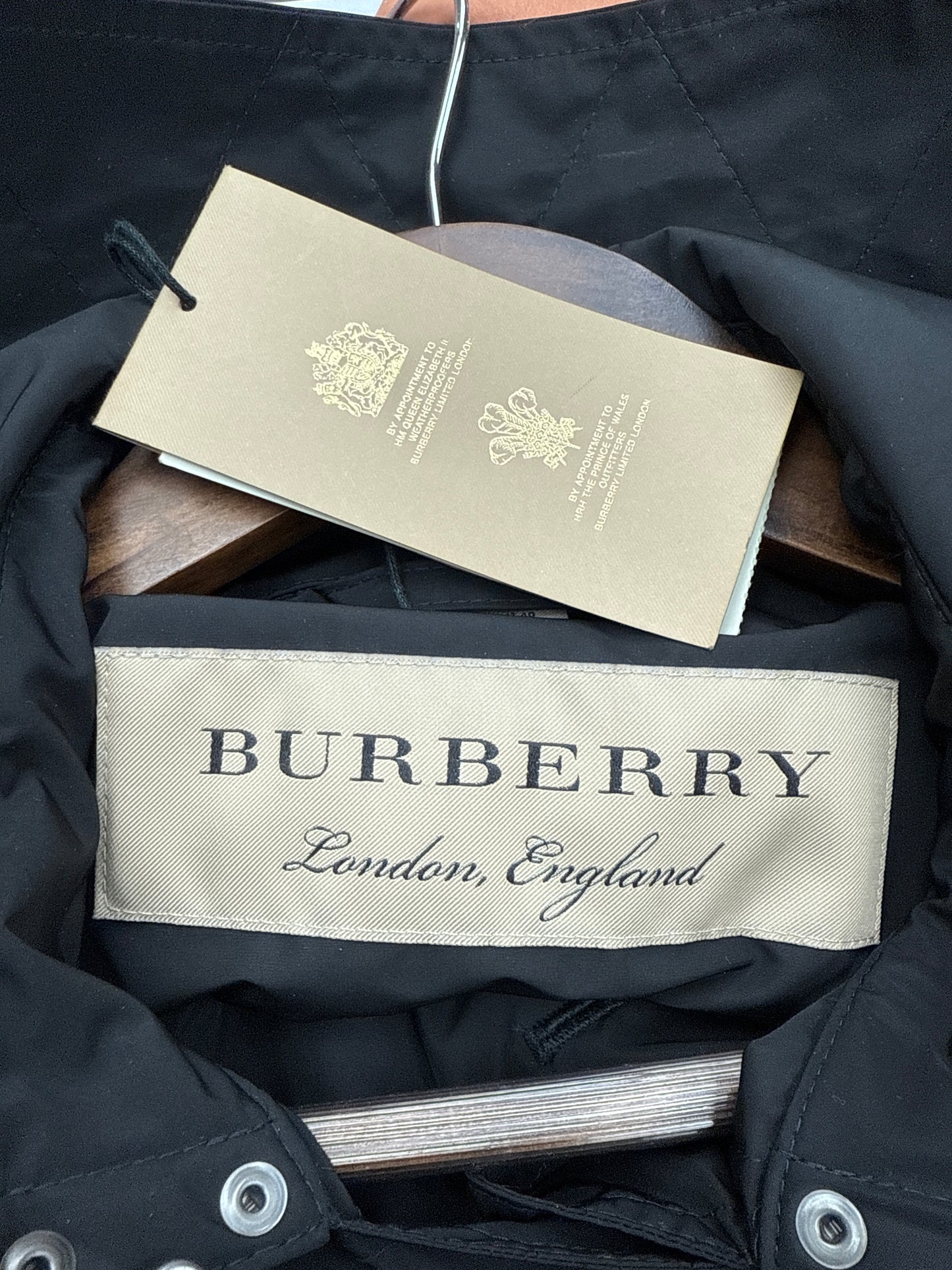 Burberry Amberford Women’s Trench Coat