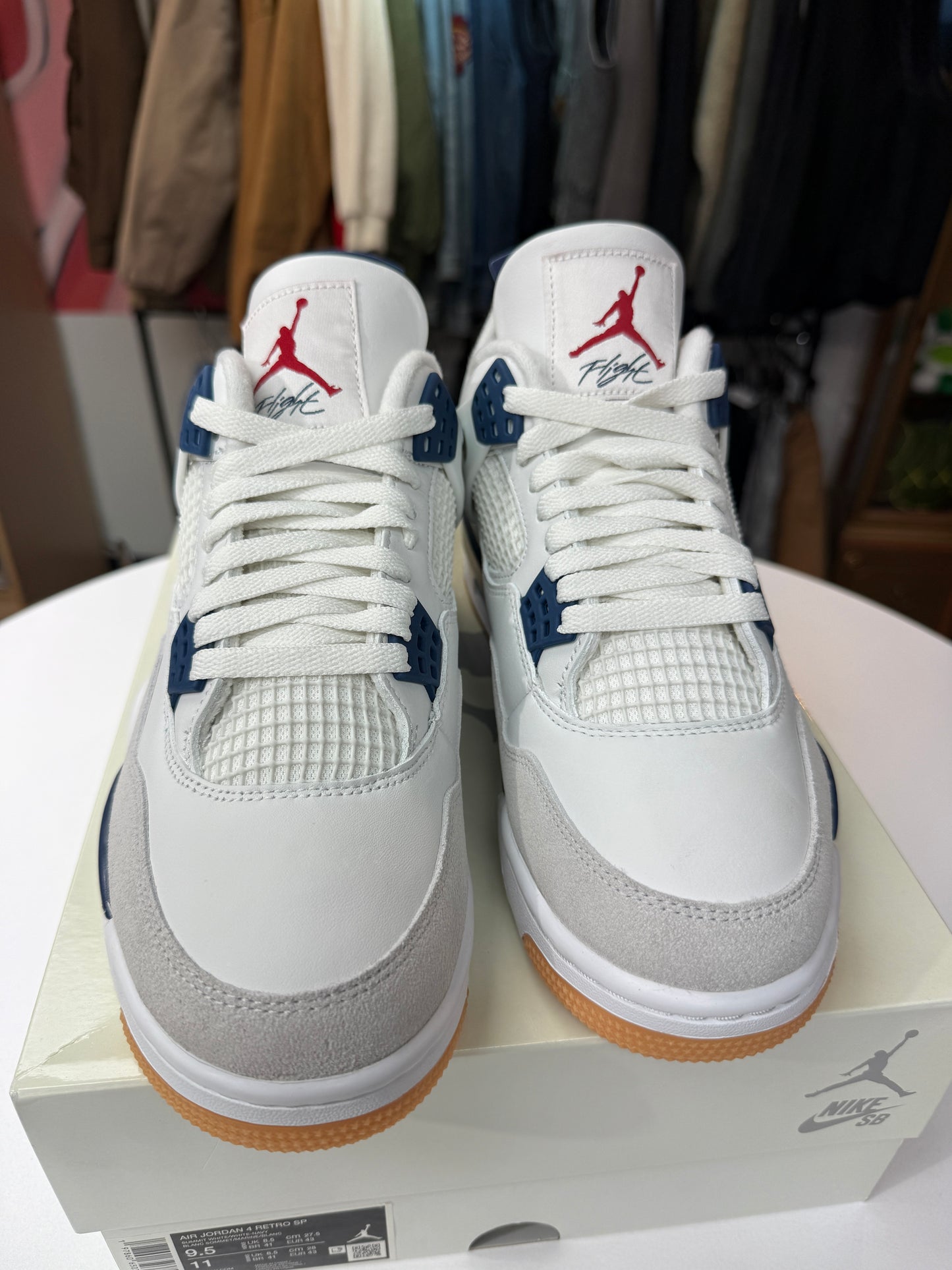 New Navy SB Jordan 4