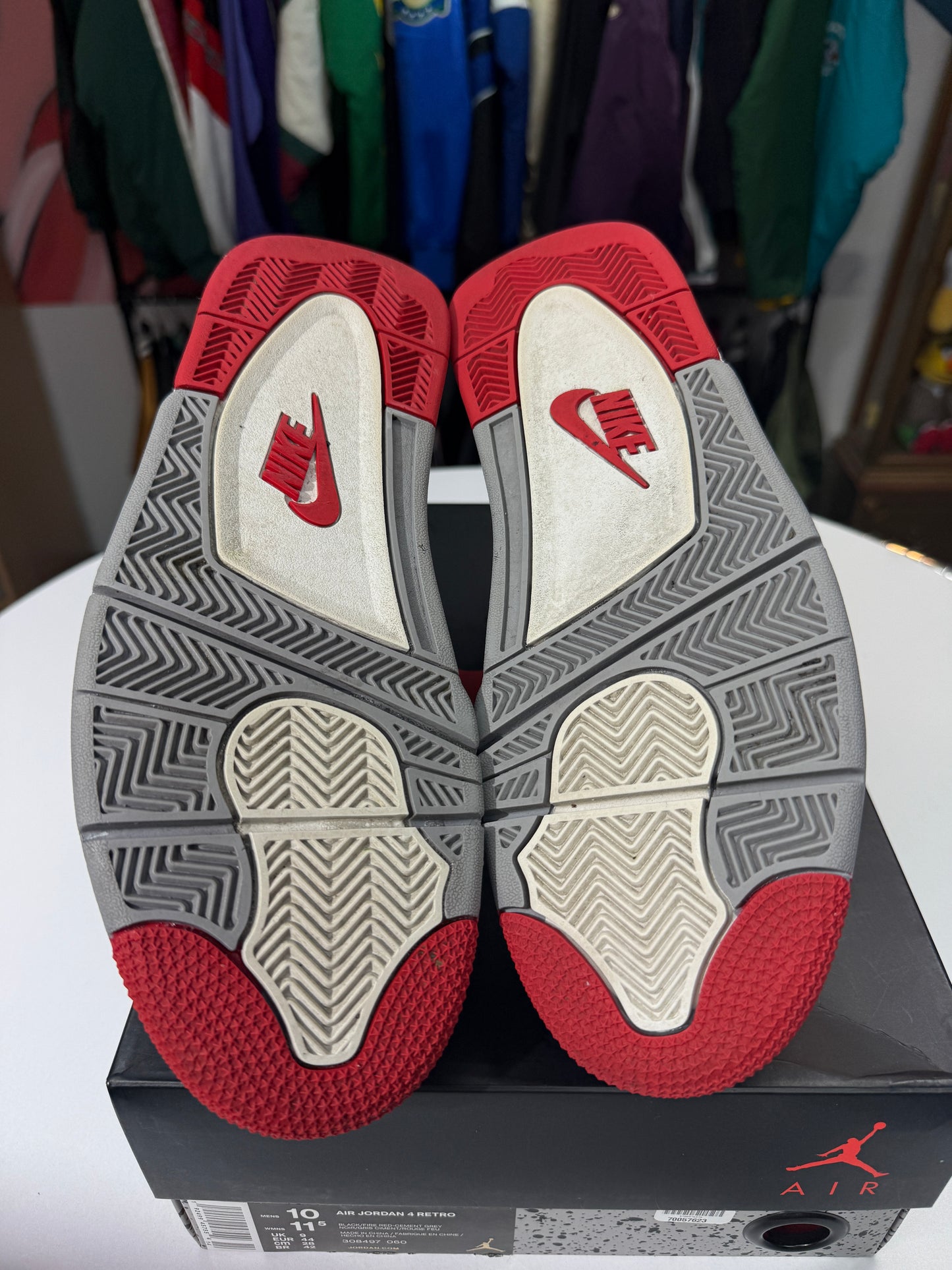 Preowned Bred Jordan 4 (2019)