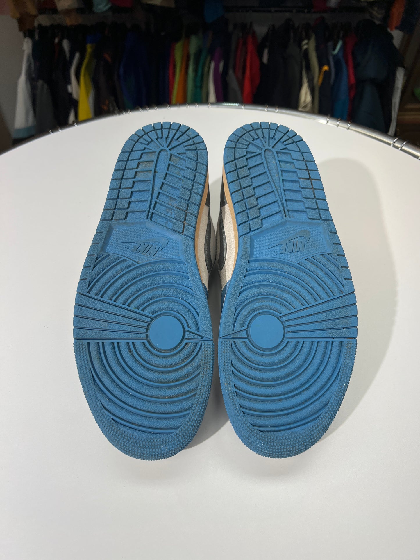 Preowned Jordan 1 Low SE Tokyo 96 Vintage UNC