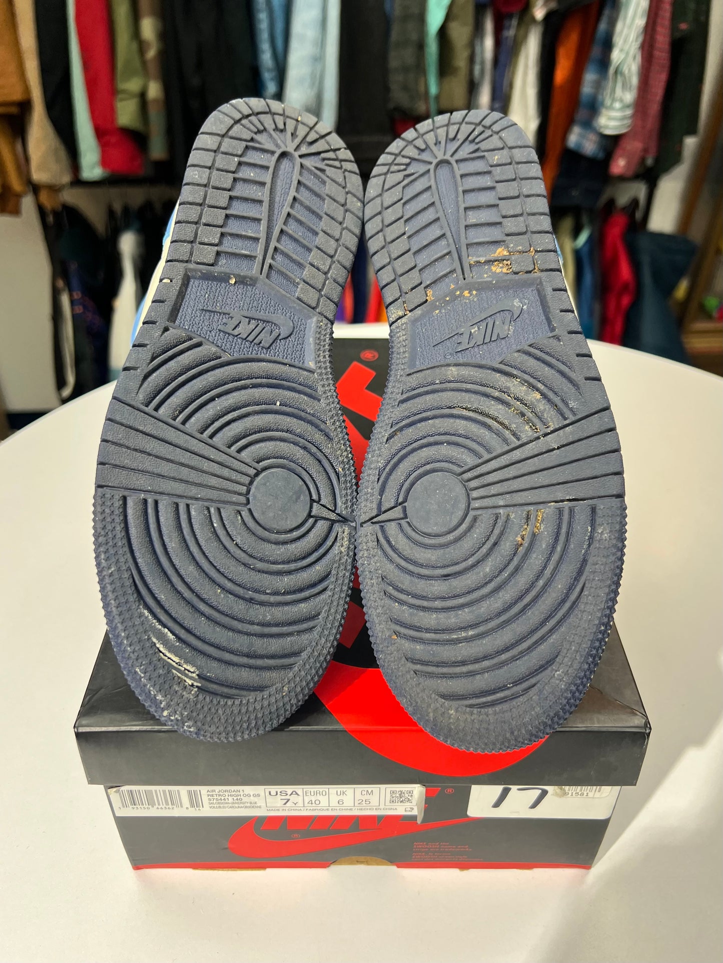 Preowned Jordan 1 Obsidian