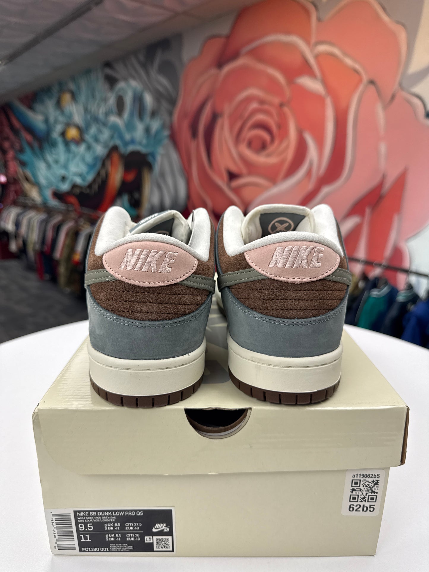 New Nike SB Dunk Low Yuto