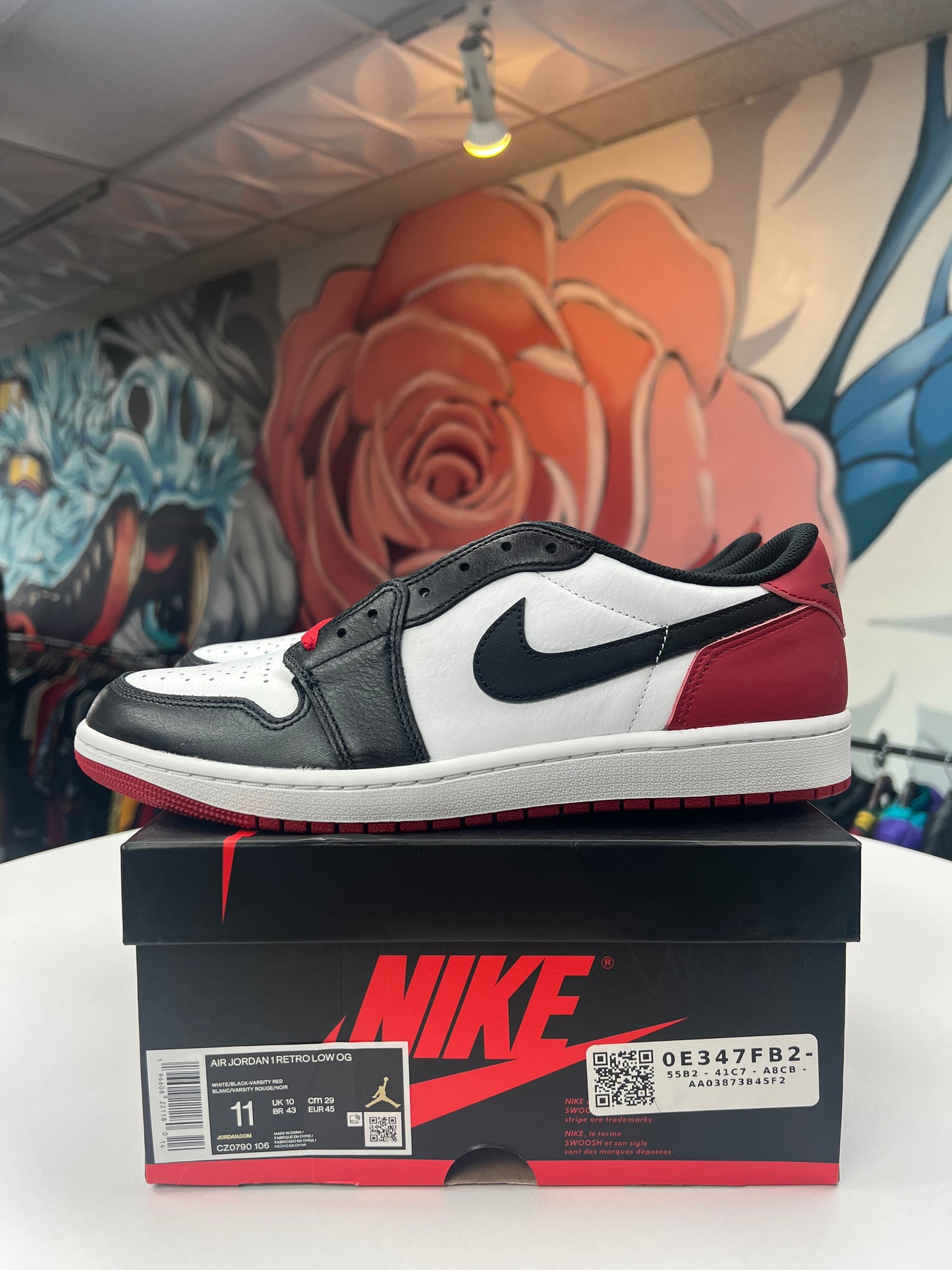 Brand New Jordan 1 Low Black Toe