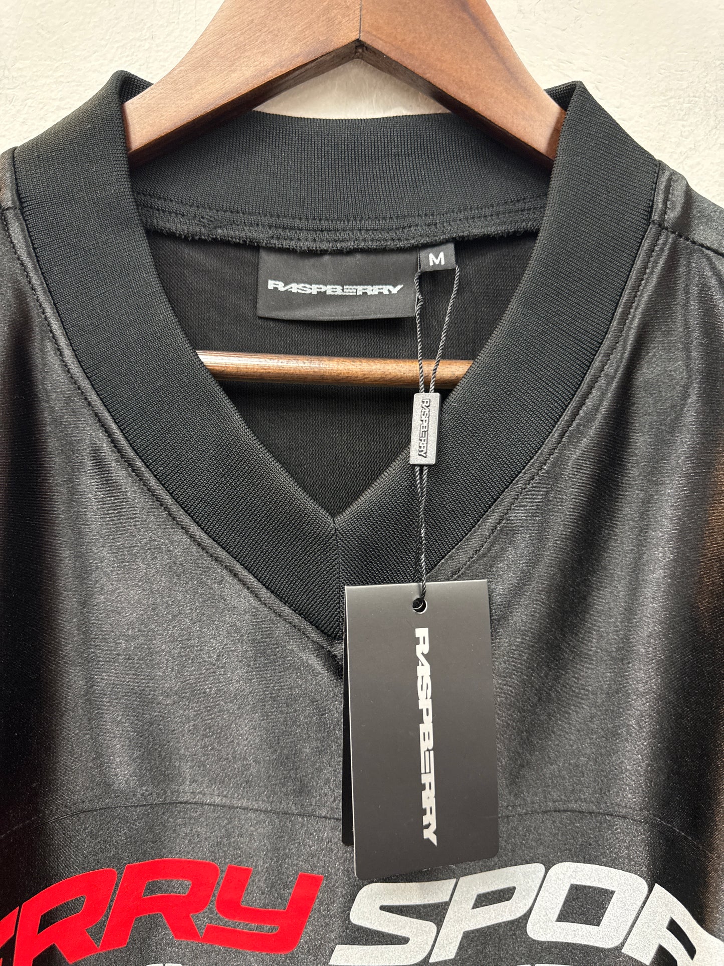 GV Gallery Raspberry Sport Mystikal Jersey