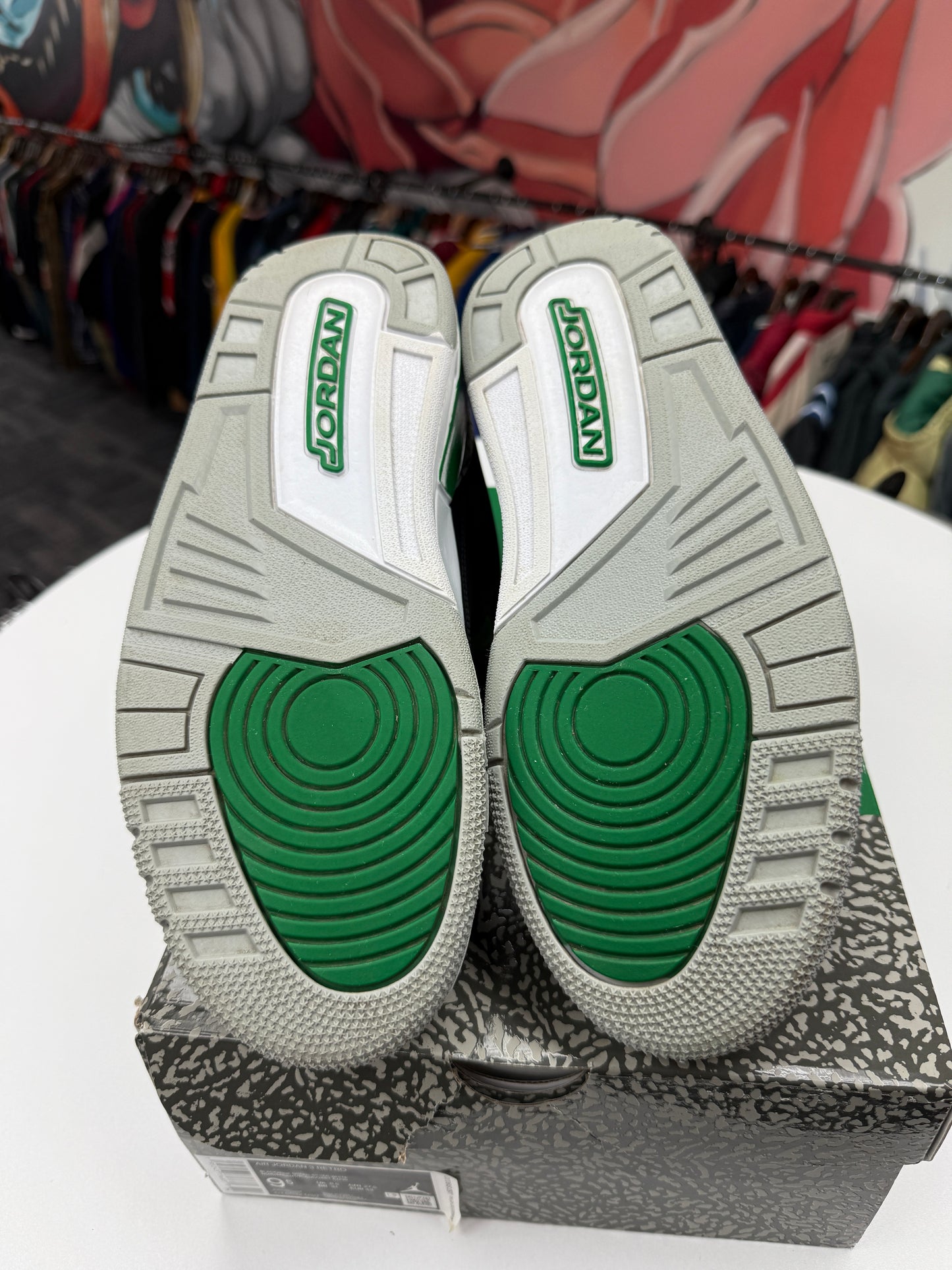 Preowned Pinegreen Jordan 3