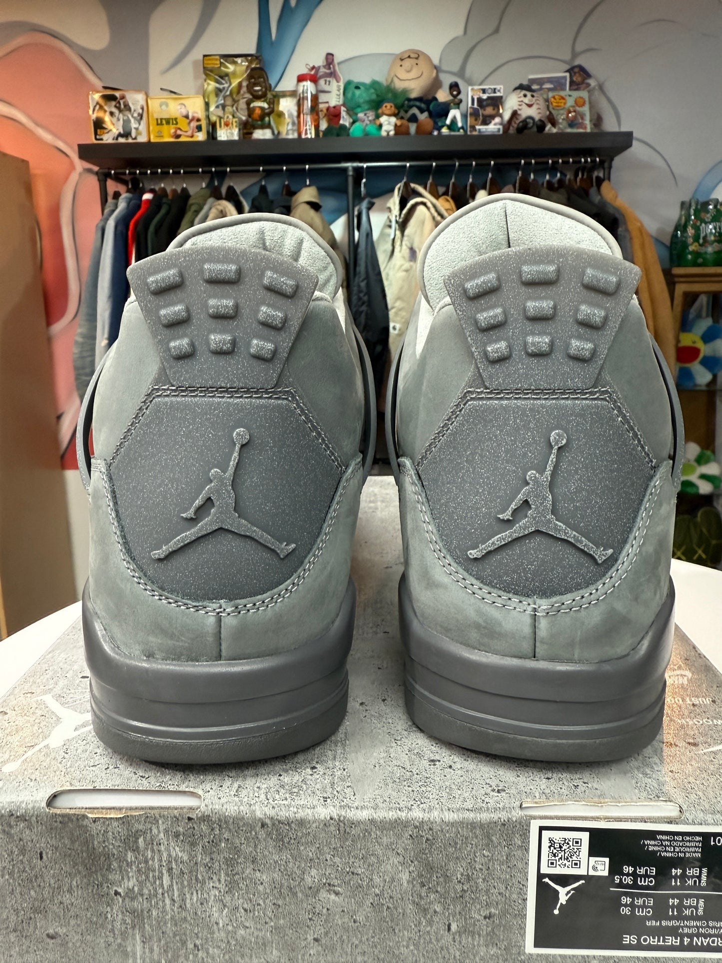 New Paris Olympics Wet Cement Jordan 4