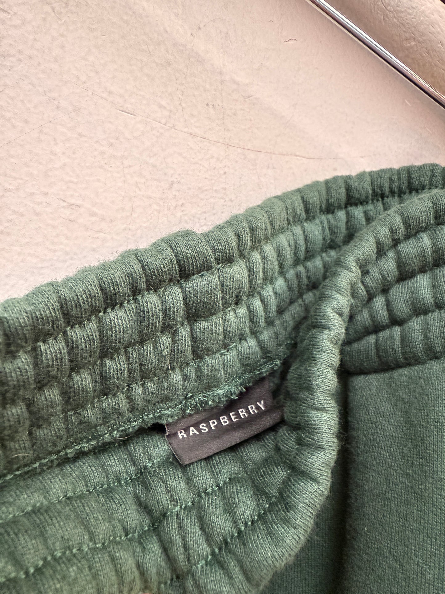 New GV Raspberry Hills X Greedy Unit Garbage Sweats