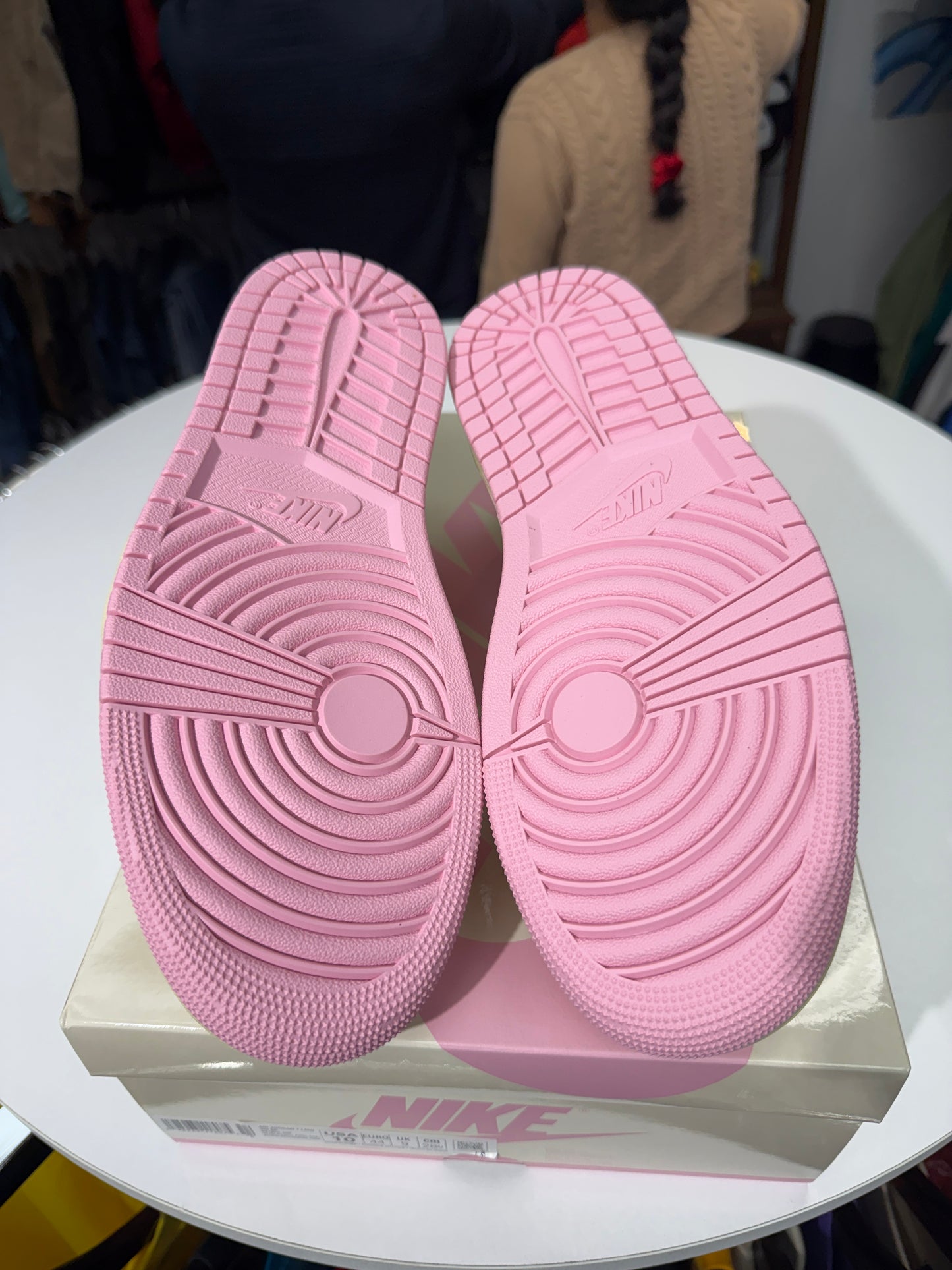 New Shy Pink Travis Scott Jordan 1 Low
