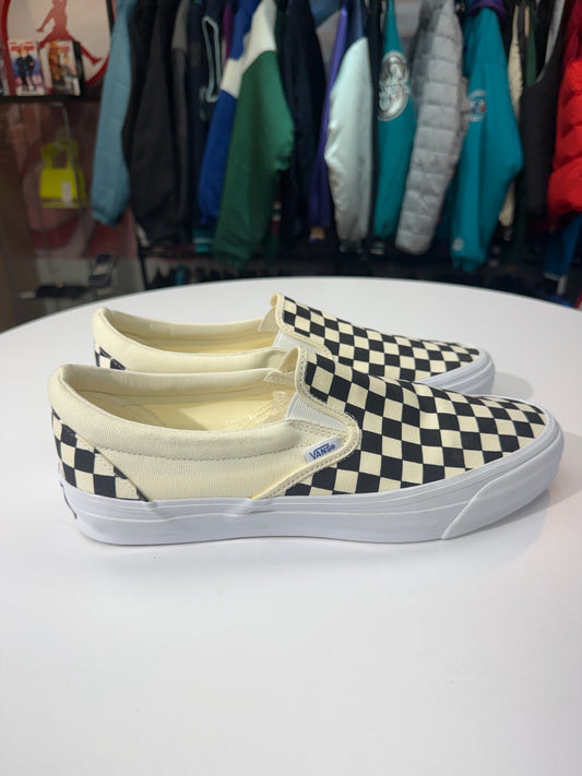 New Vans Checkered Slip On