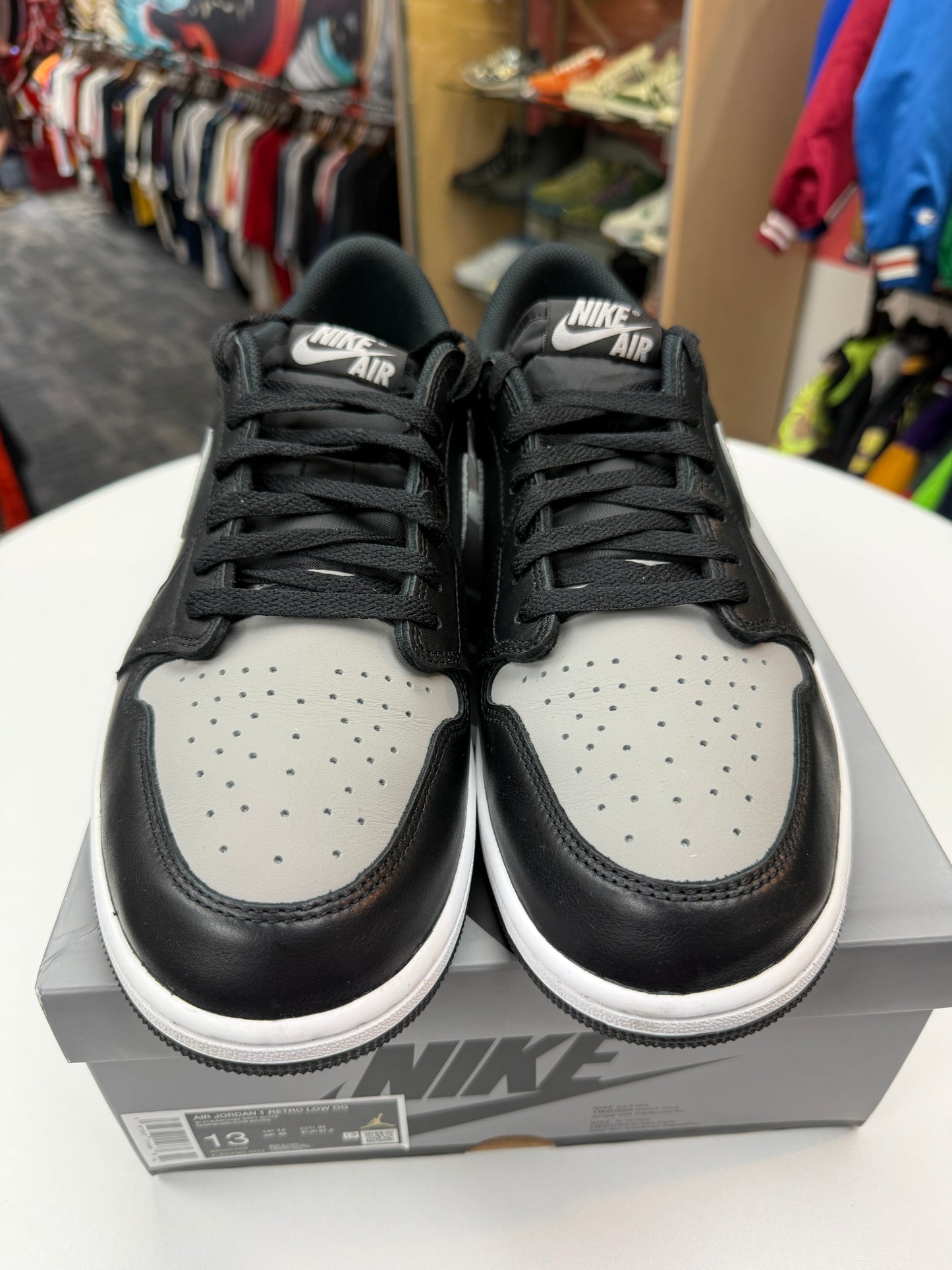 Preowned Shadow Jordan 1 Low (2024)