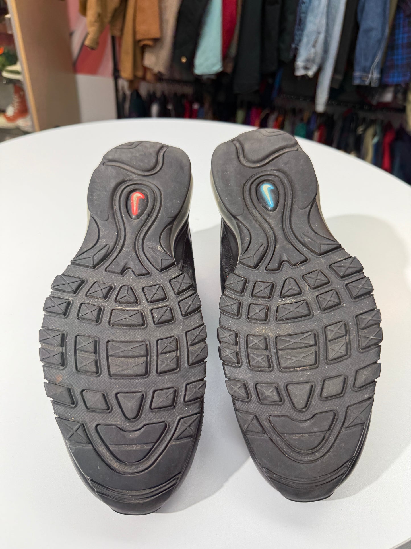 Preowned Neon Seoul Air Max 97