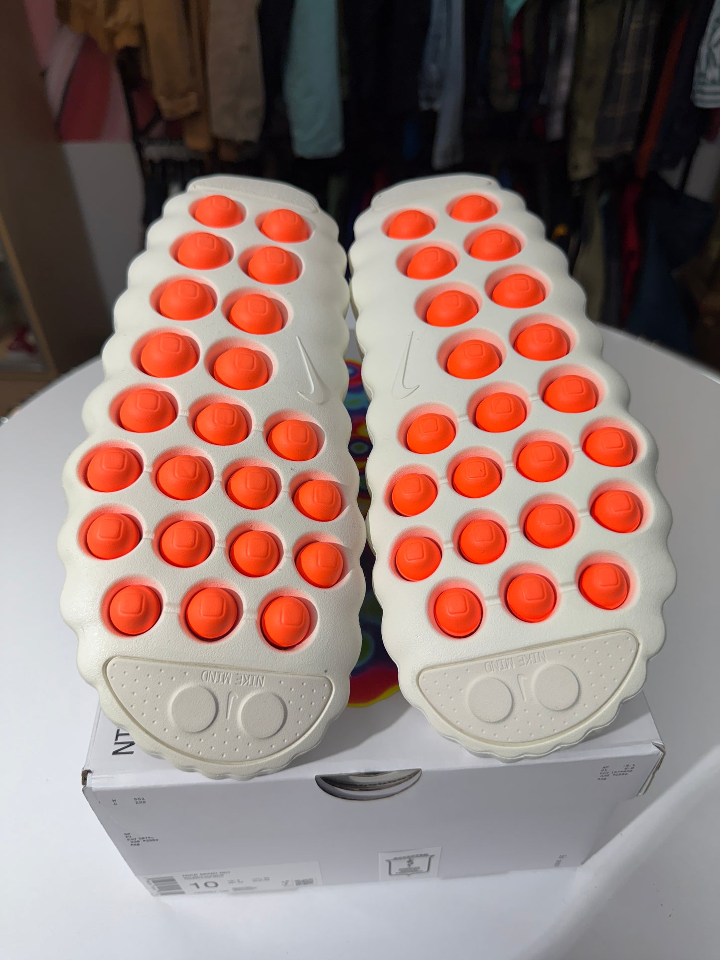 New Light Bone Nike Mind 001 Slides