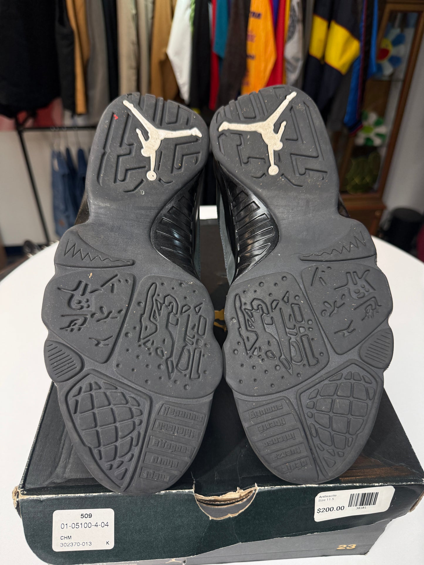 Preowned Jordan 9 Anthracite